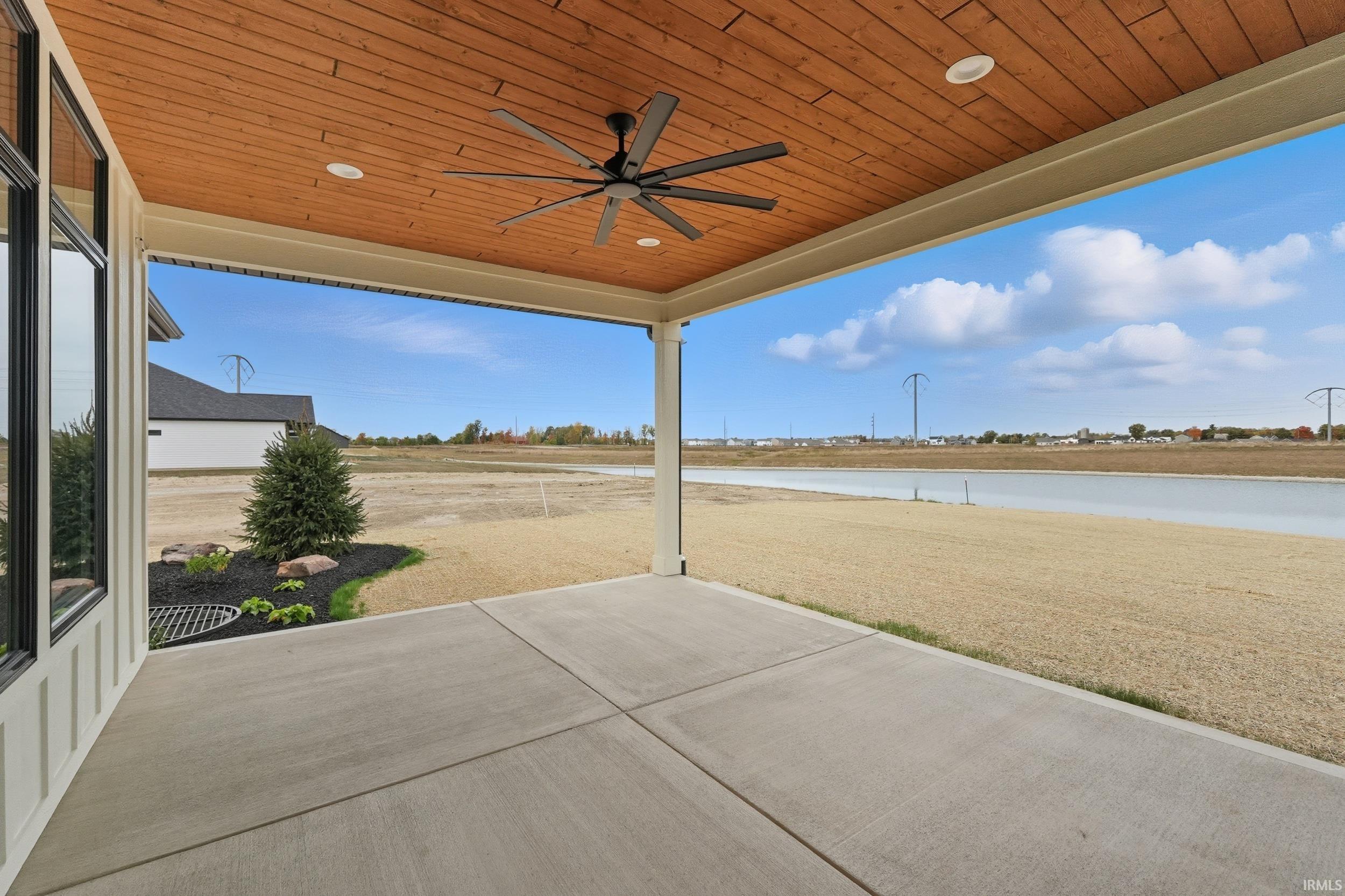 Photo 34 of 11256 Kola Crossover