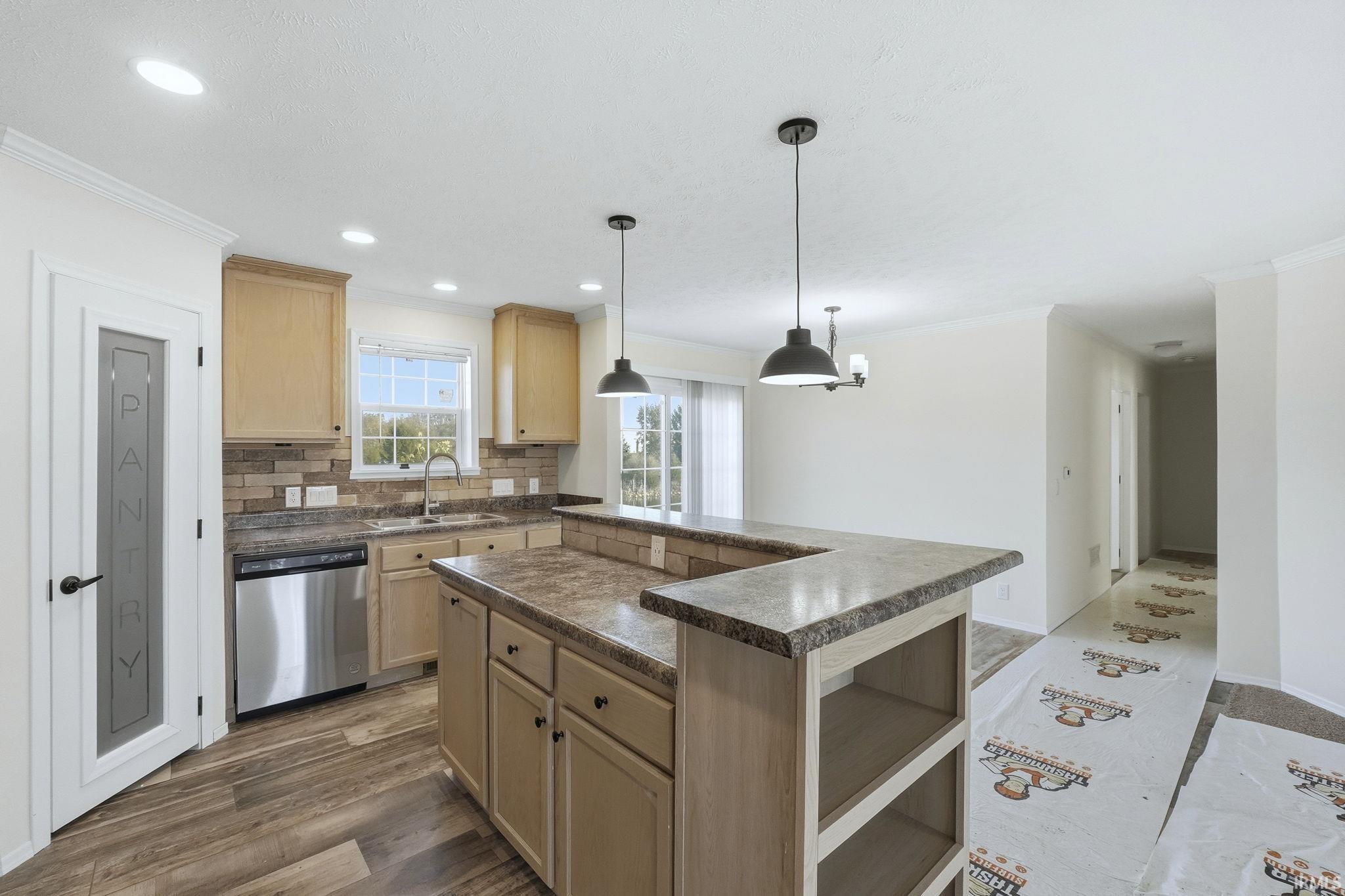 Photo 13 of 6713 Albatross Drive