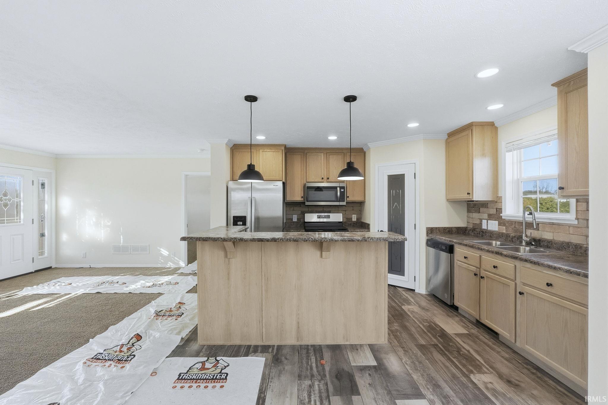 Photo 9 of 6713 Albatross Drive