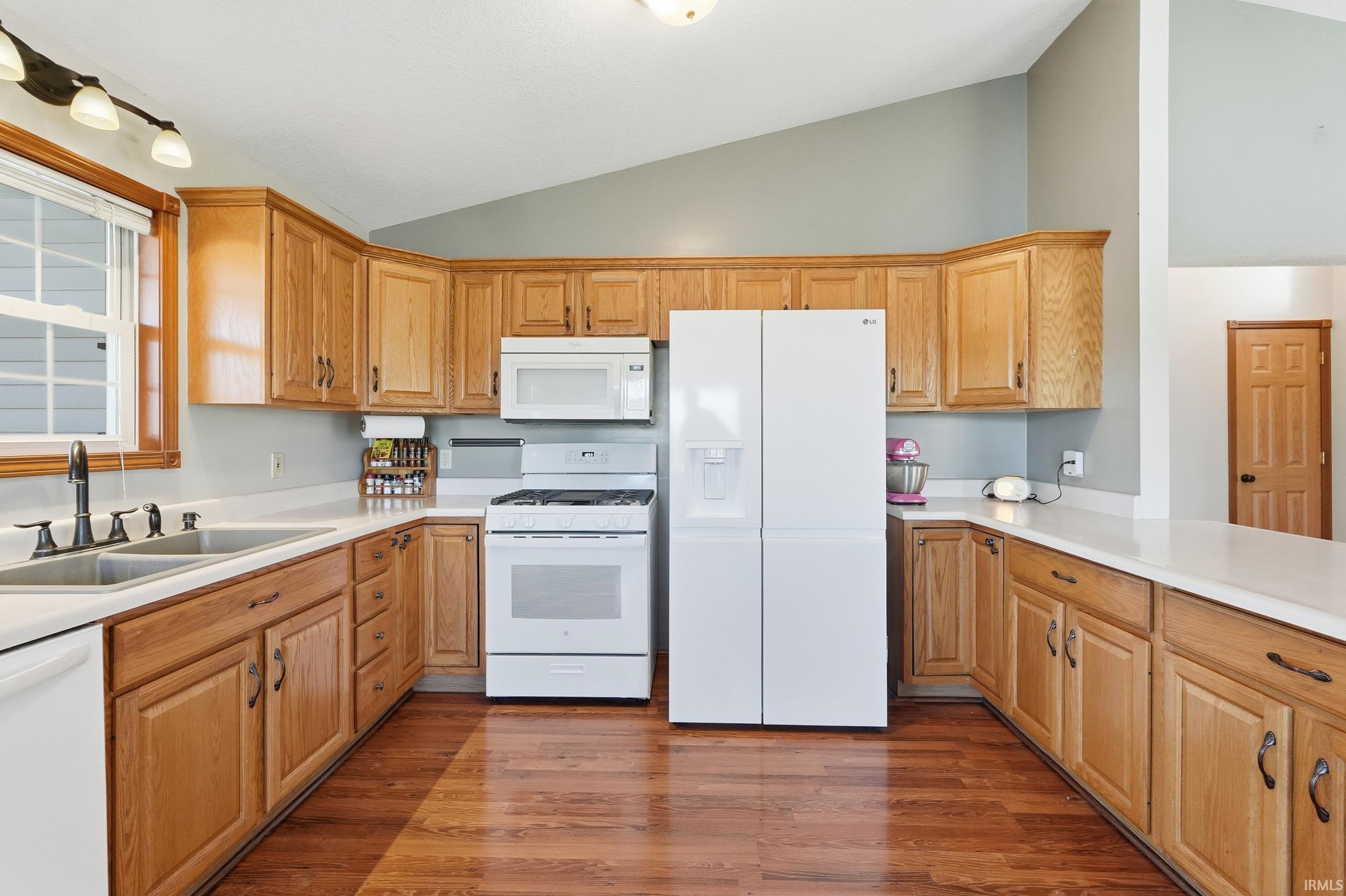 Photo 12 of 712 Taylor Lane