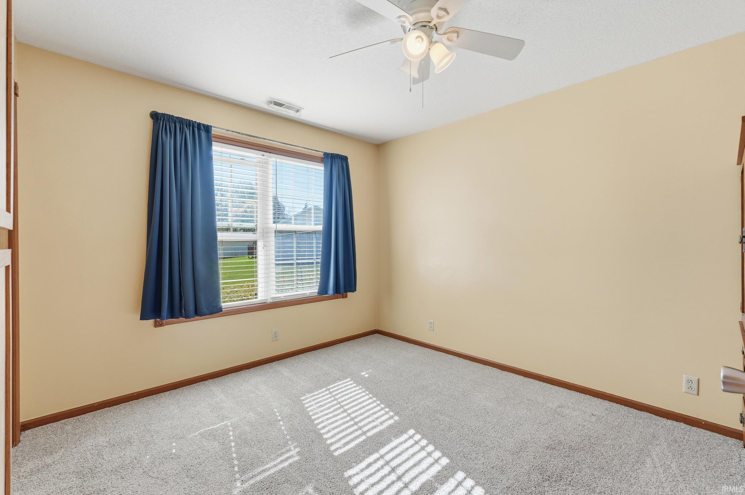 Photo 18 of 712 Taylor Lane