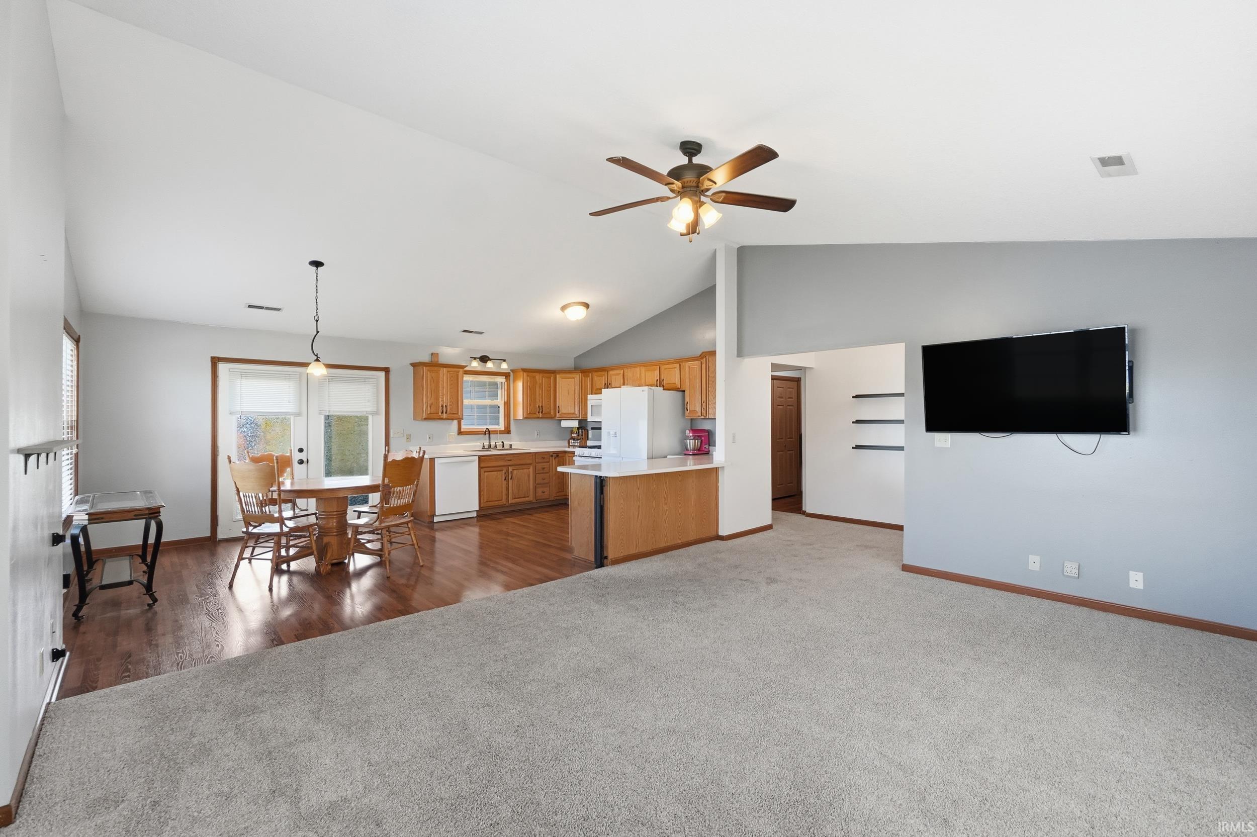 Photo 8 of 712 Taylor Lane