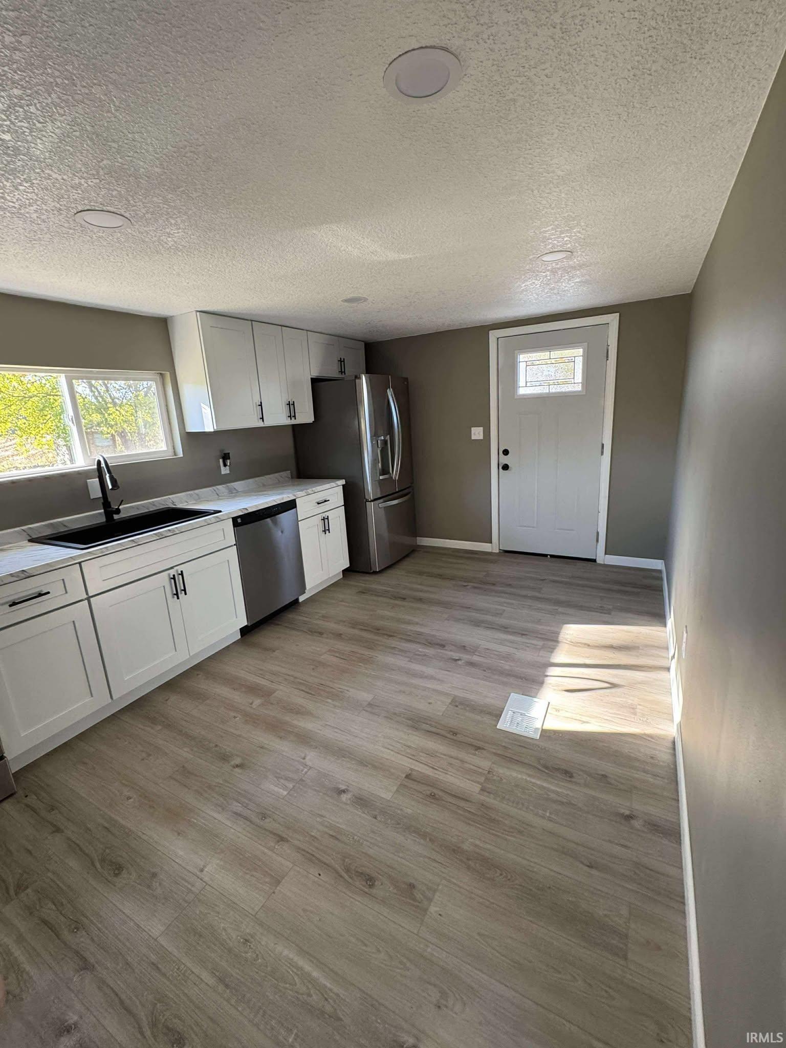 Photo 24 of 2564 S Lima Road