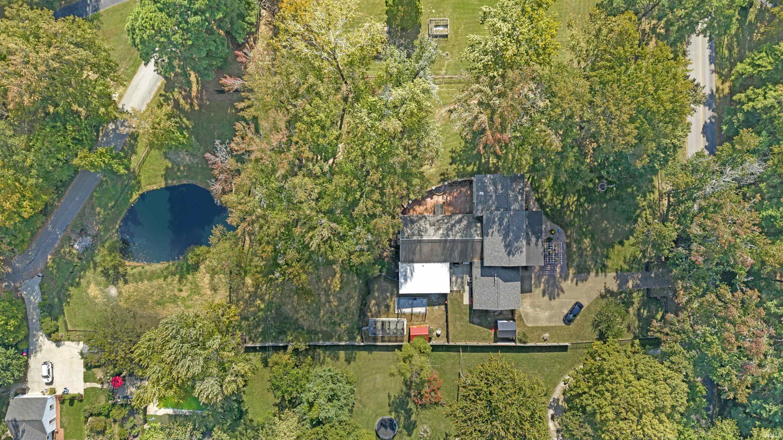 Homes for sale in Newburgh, IN | 5266 Martin Rd, Newburgh, IN 47630 | MLS# 202542820