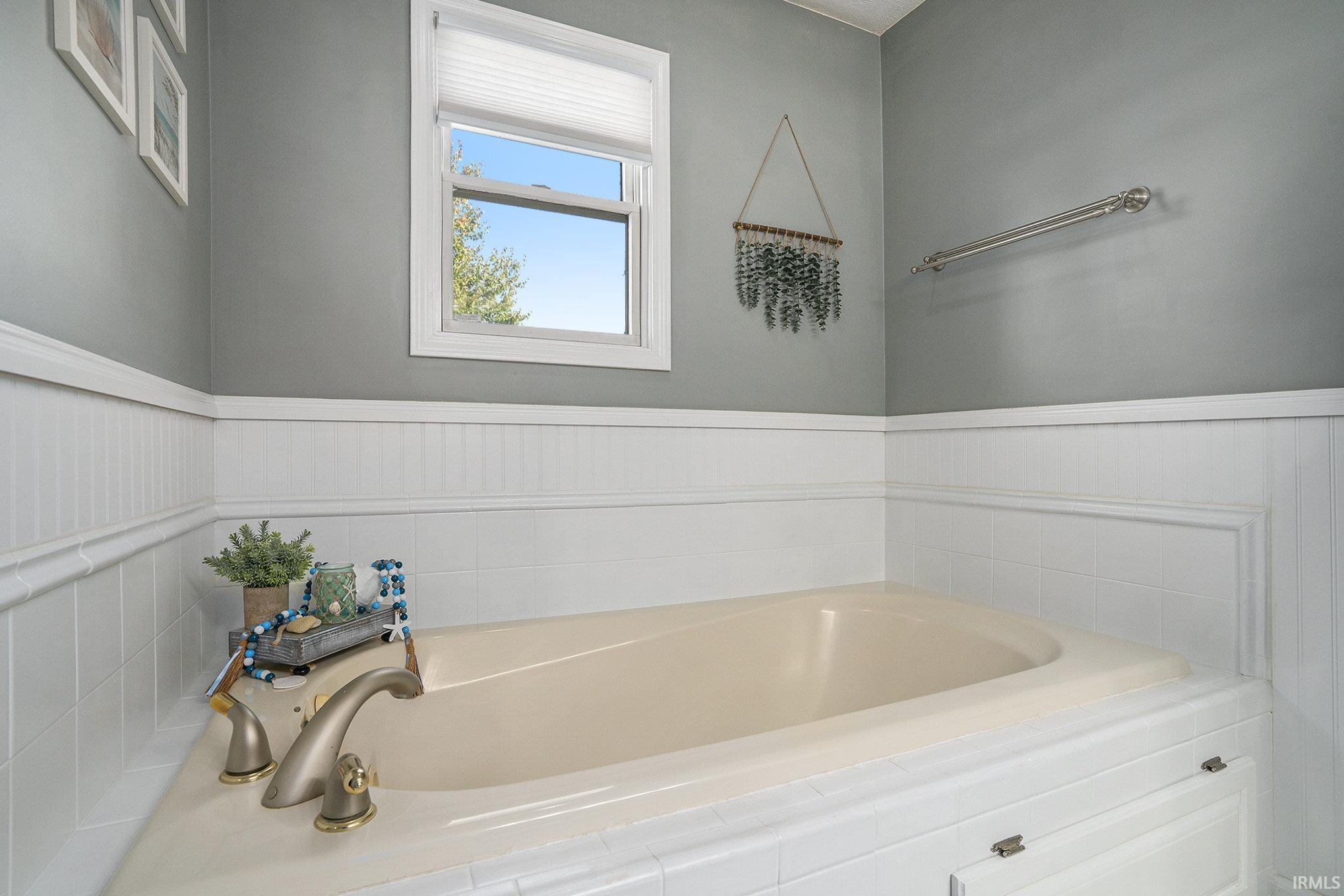 Photo 11 of 18806 Wilson Drive