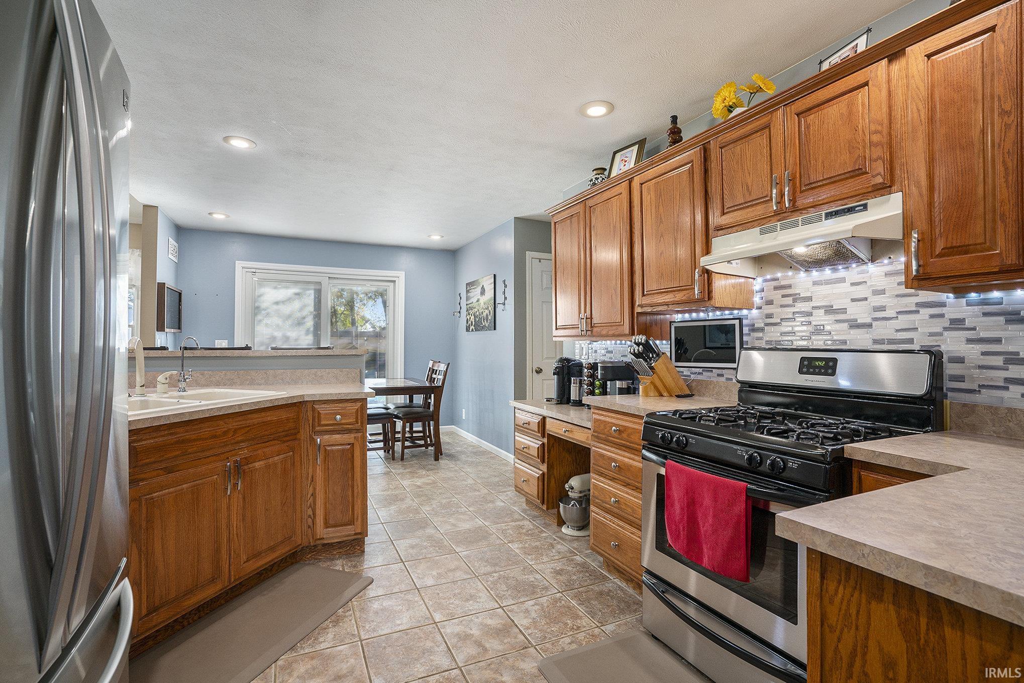 Photo 7 of 18806 Wilson Drive