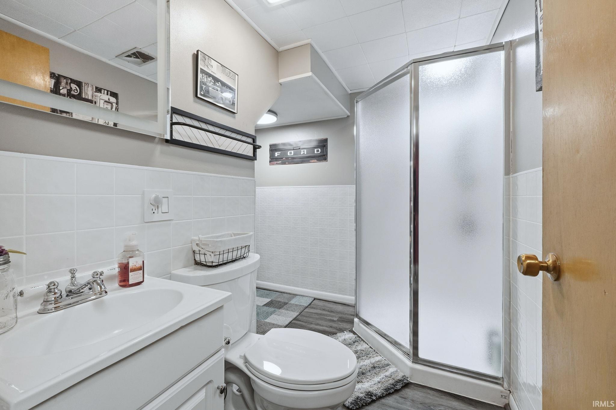 Photo 33 of 1233 Kenwood Ave