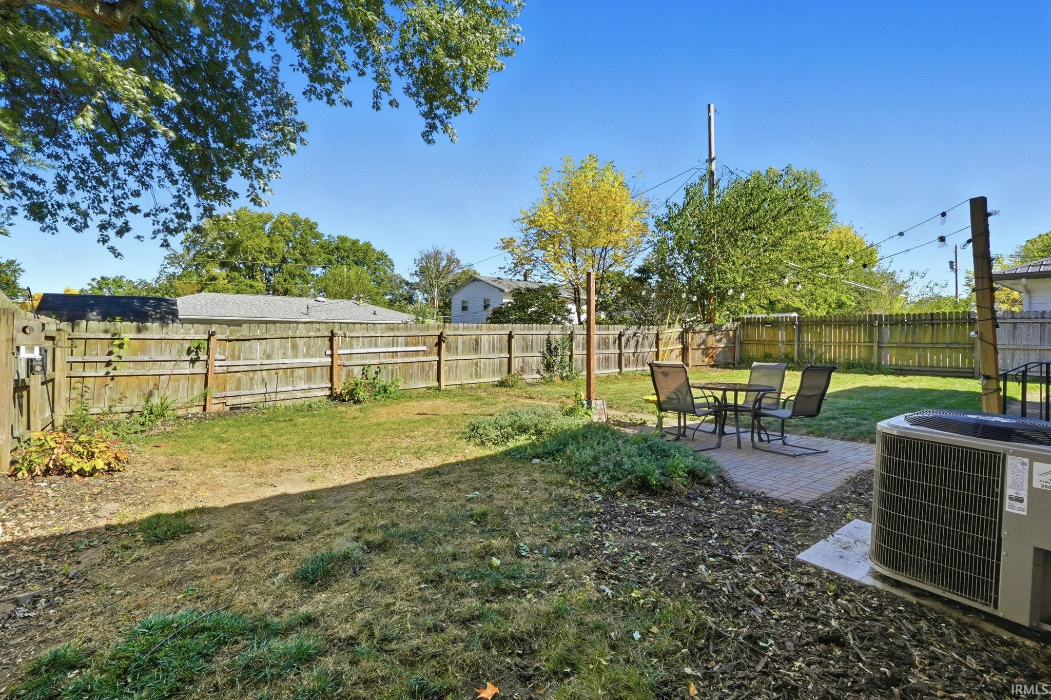 Photo 7 of 1233 Kenwood Ave