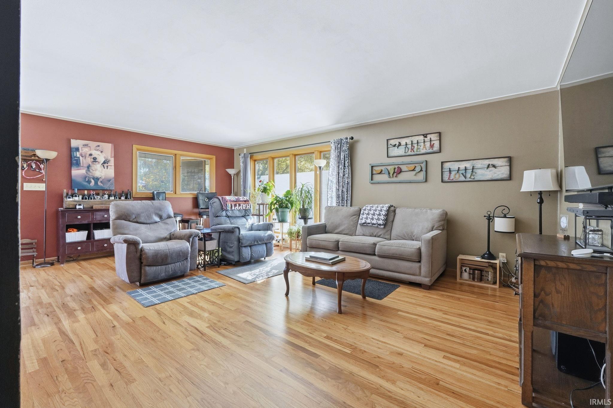 Photo 8 of 1233 Kenwood Ave