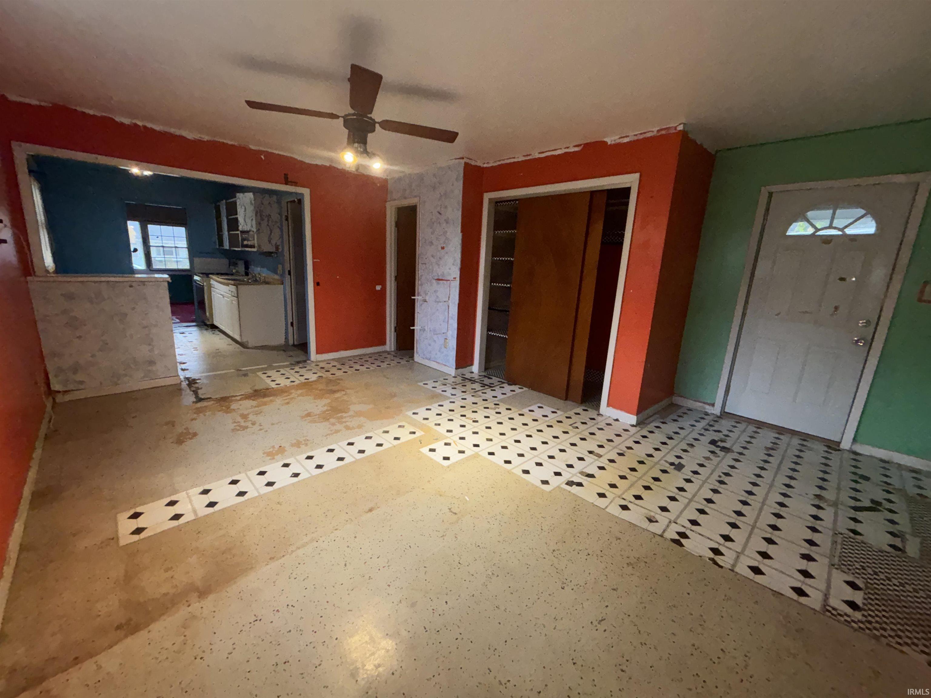 Homes for sale in Fort Wayne, IN | 4841 Bowser Ave, Fort Wayne, IN 46806 | MLS# 202542883