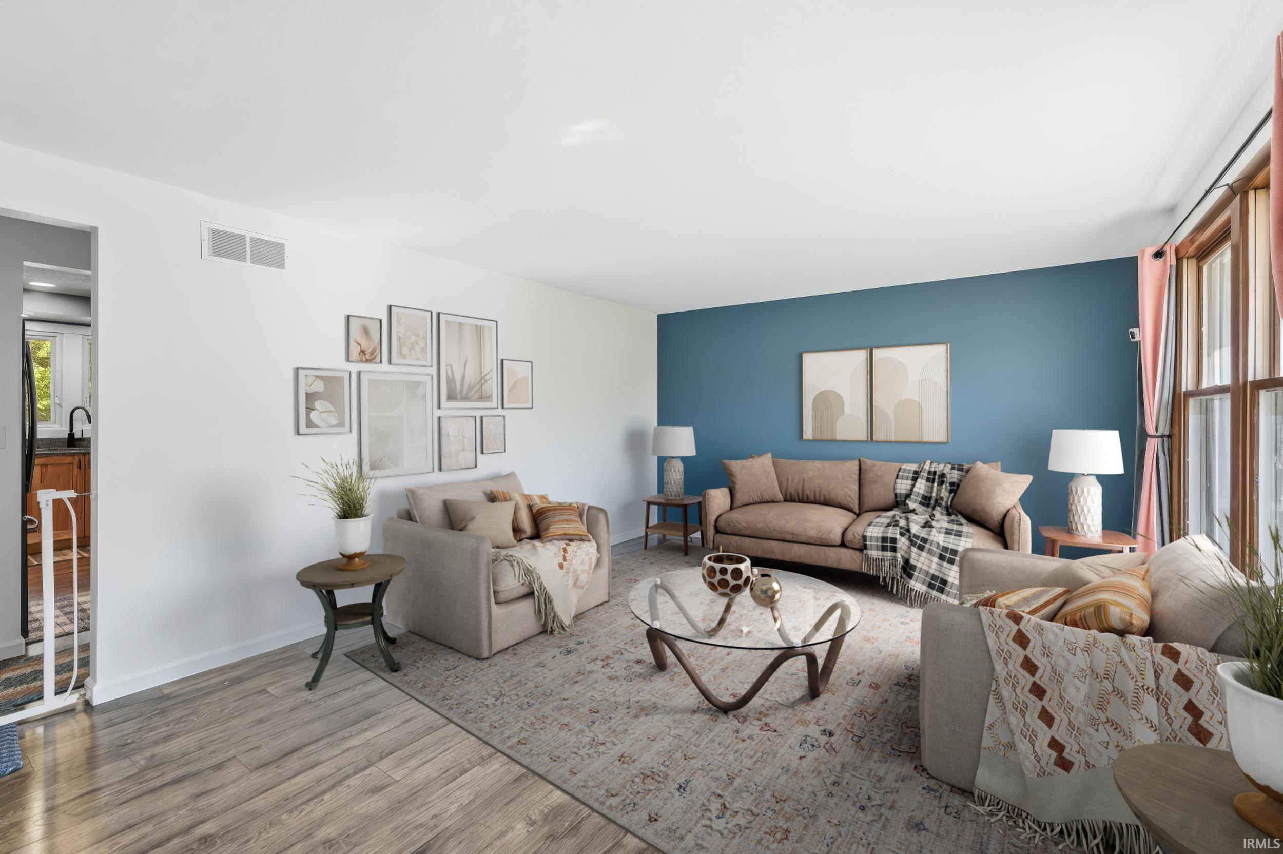 Photo 3 of 105 Bridgeton Court