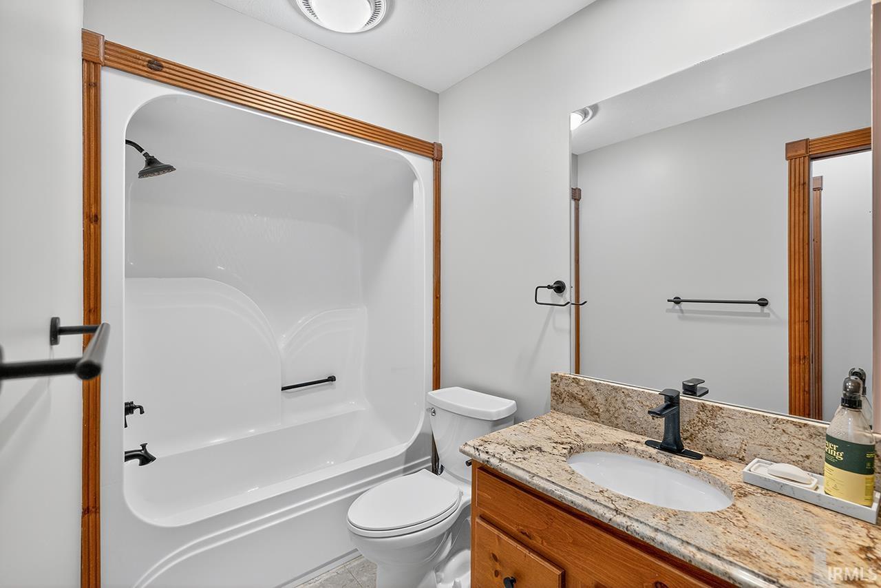 Photo 25 of 3125 Greenleaf Boulevard