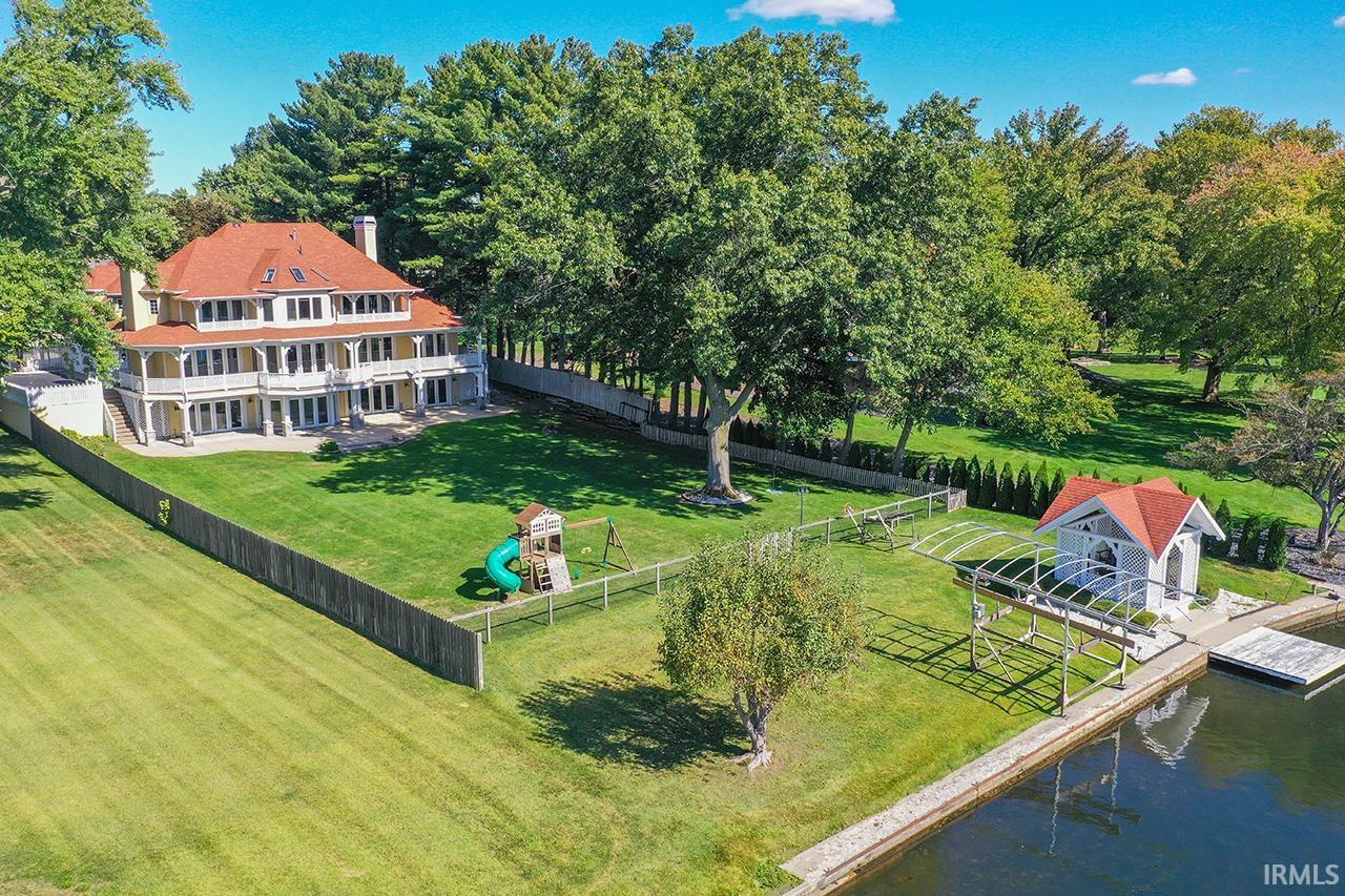 Photo 31 of 3125 Greenleaf Boulevard