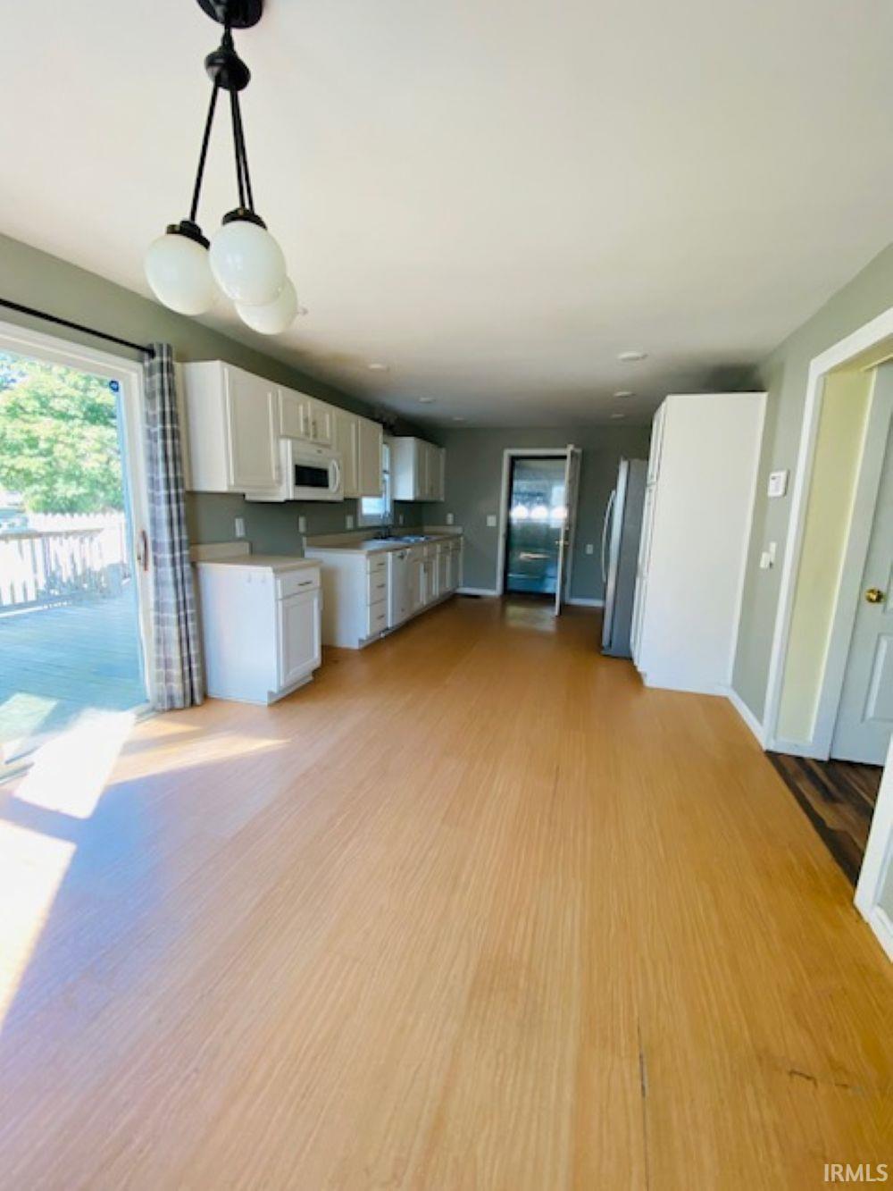 Homes for sale in Petersburg, IN | 304 W Pike Ave, Petersburg, IN 47567 | MLS# 202542945