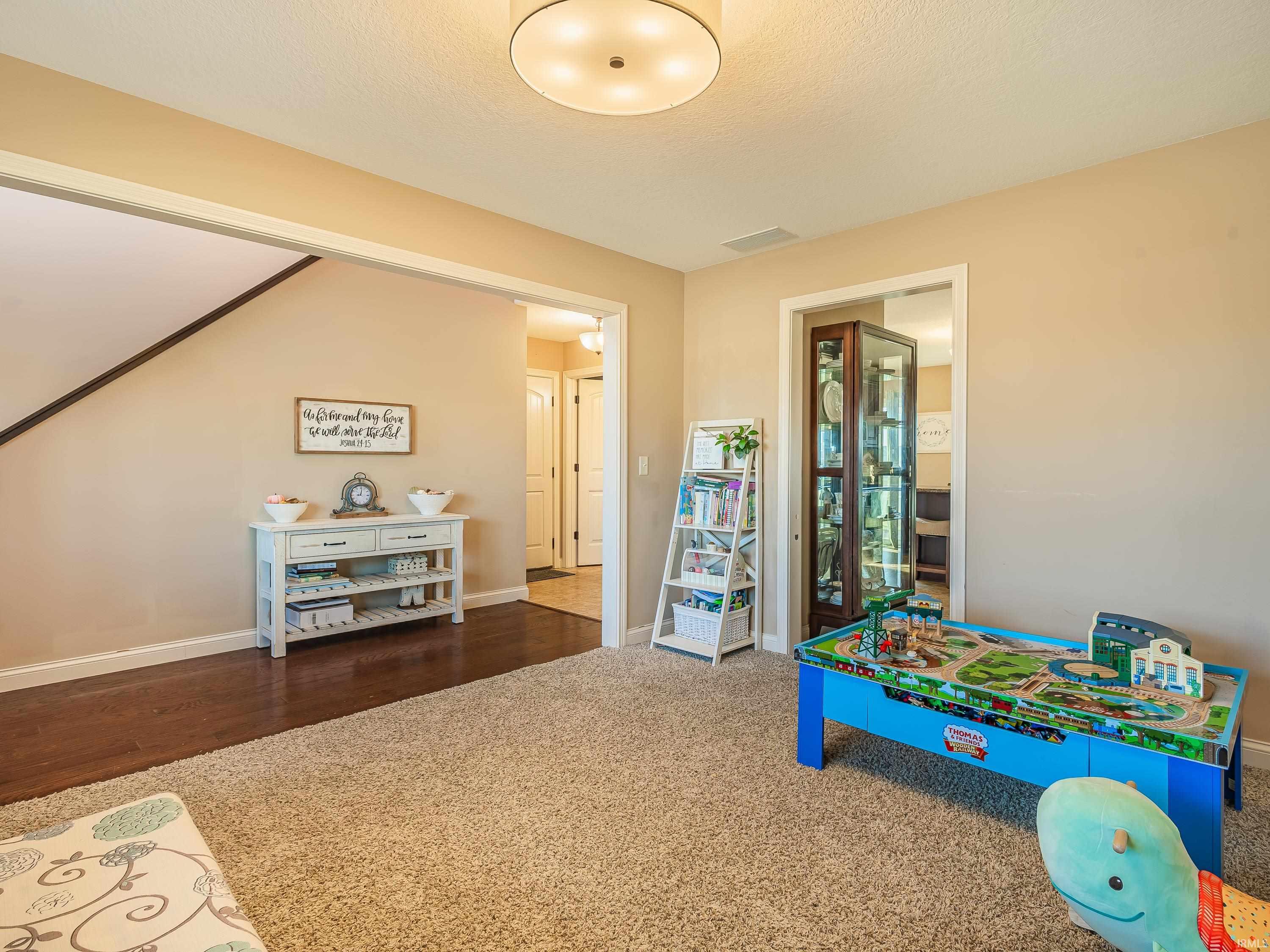 Photo 10 of 1365 Gateway Trail