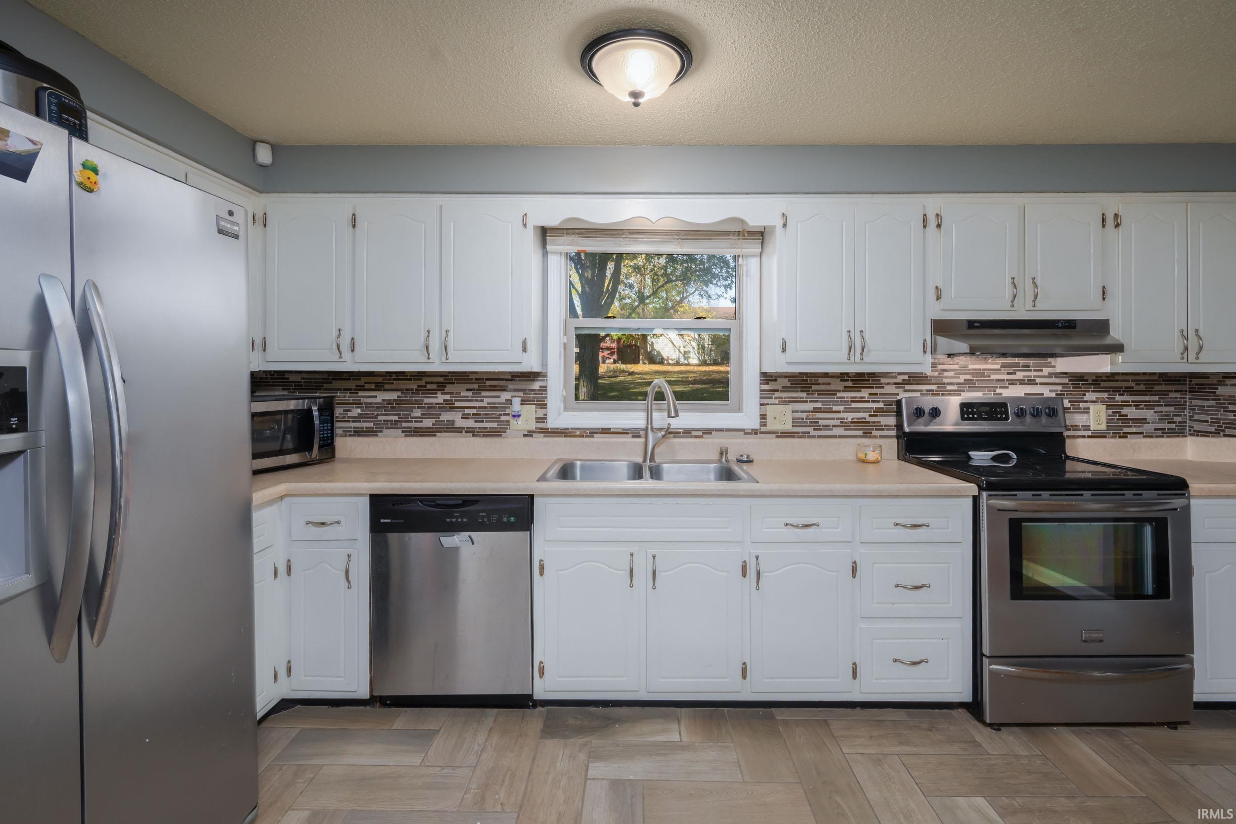 Photo 6 of 7212 Treverton Drive