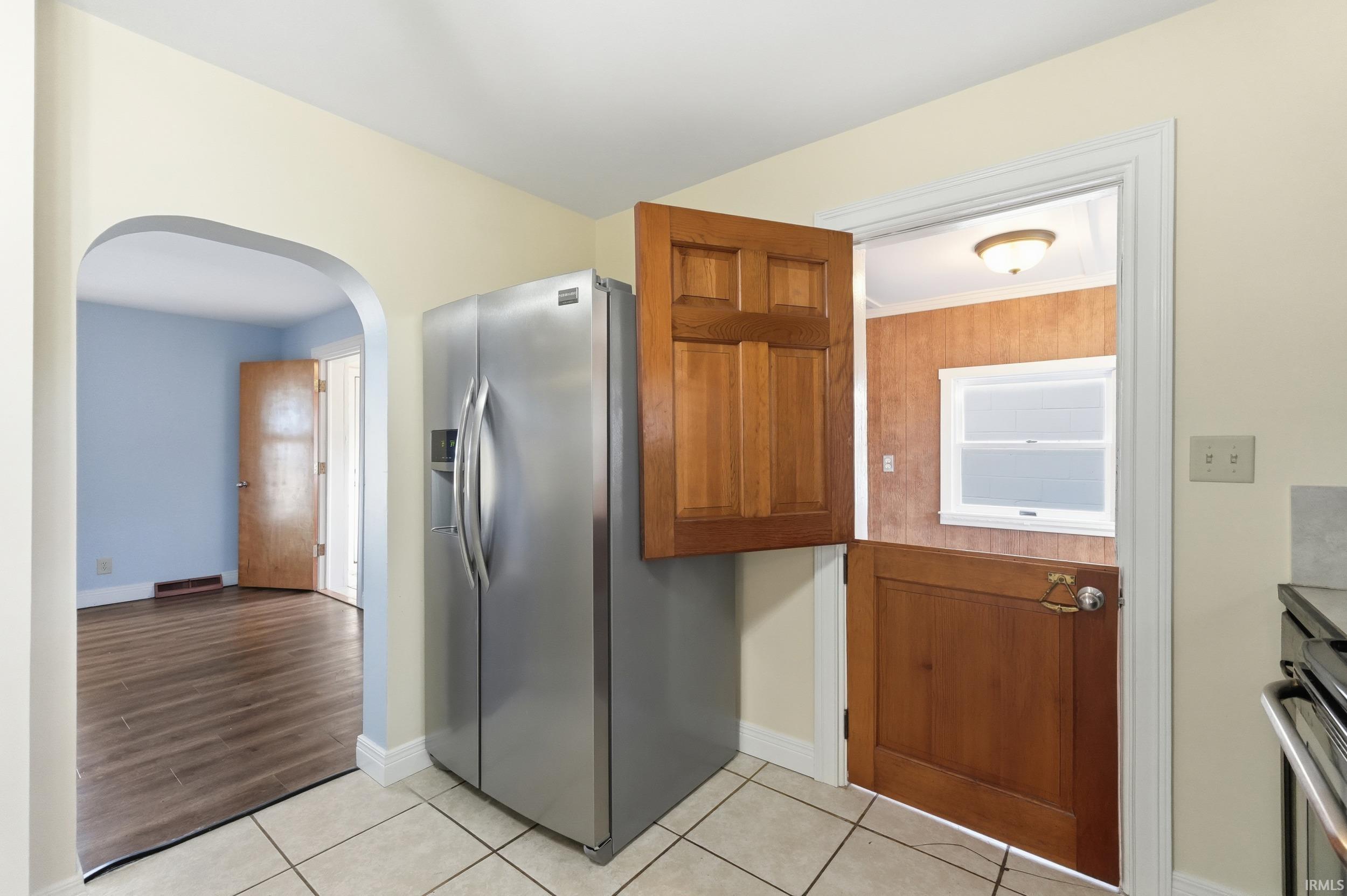 Photo 10 of 218 Clingerman Avenue