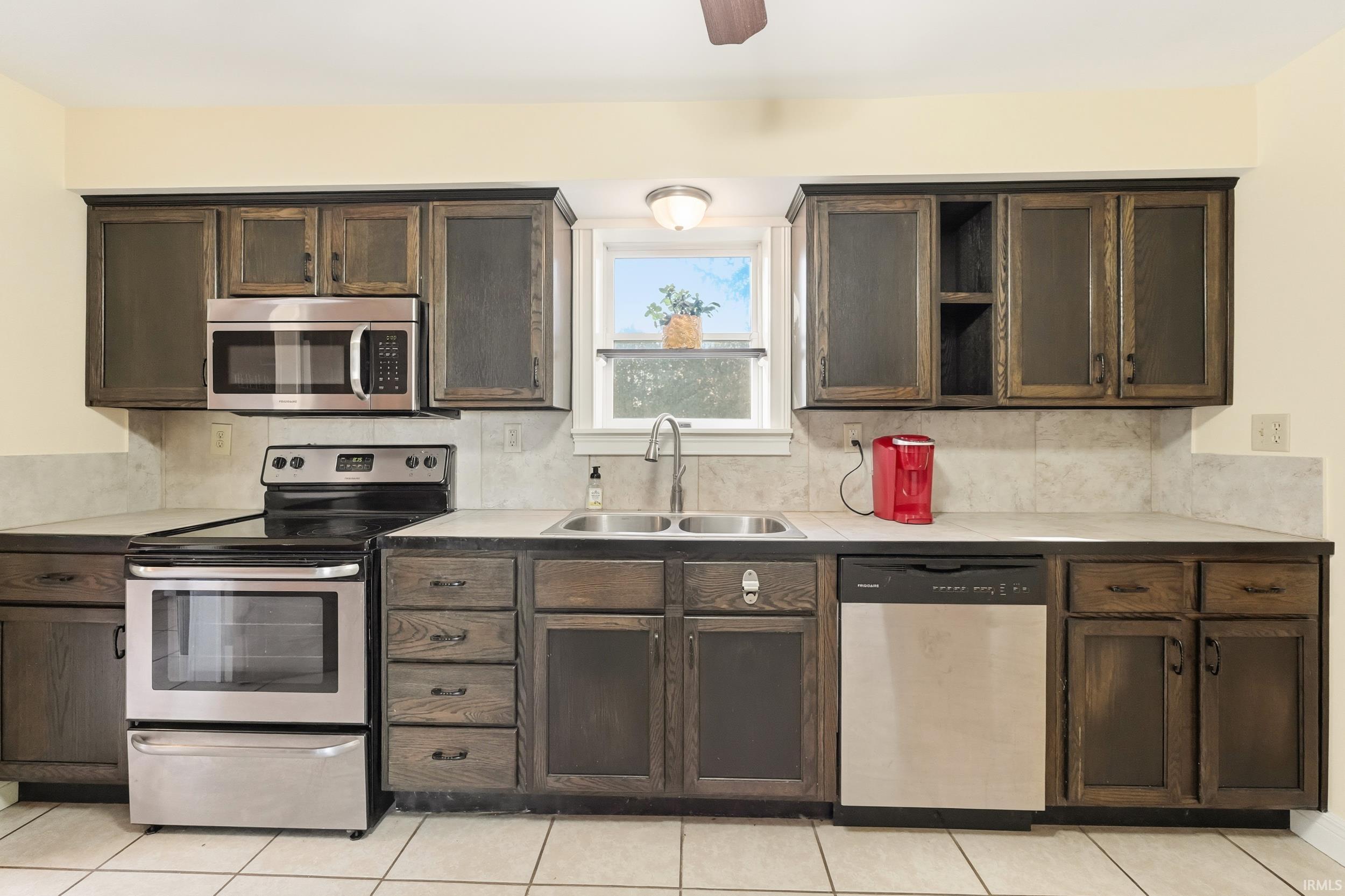 Photo 11 of 218 Clingerman Avenue