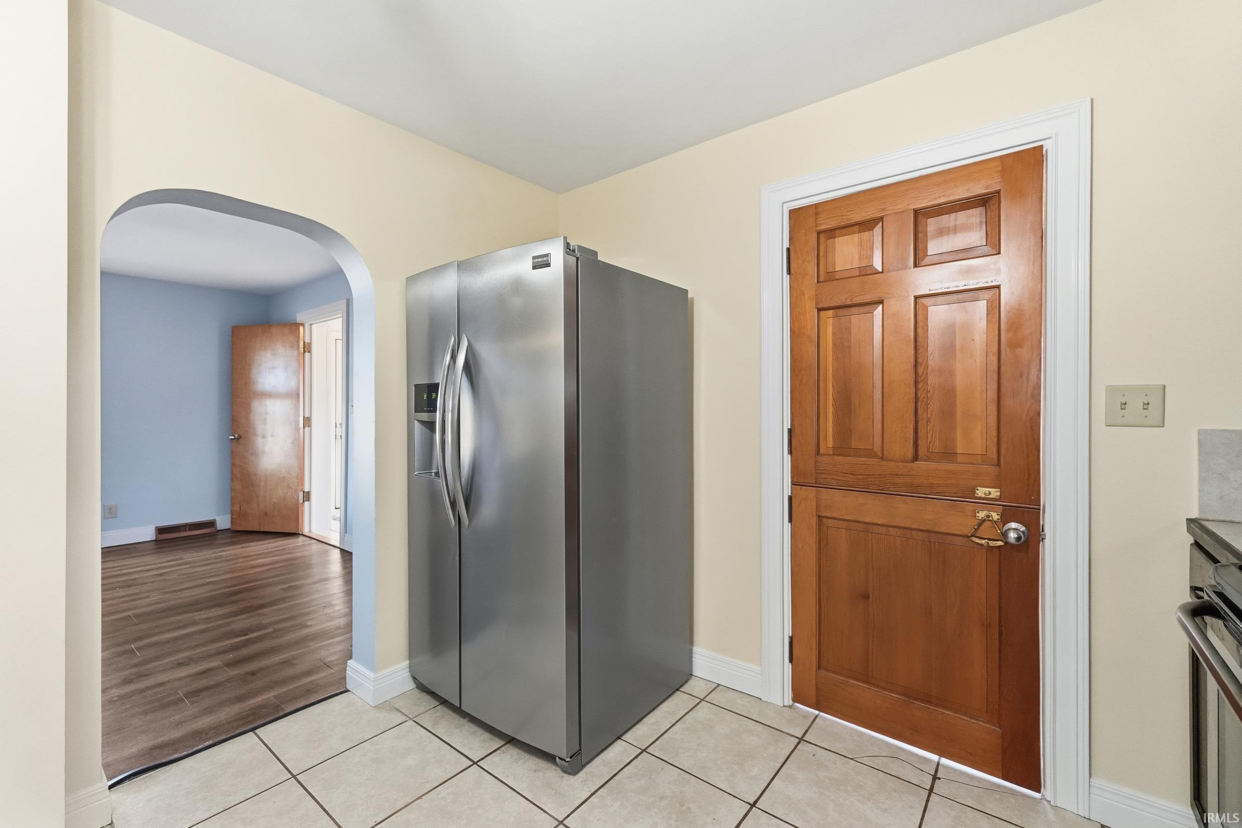 Photo 9 of 218 Clingerman Avenue