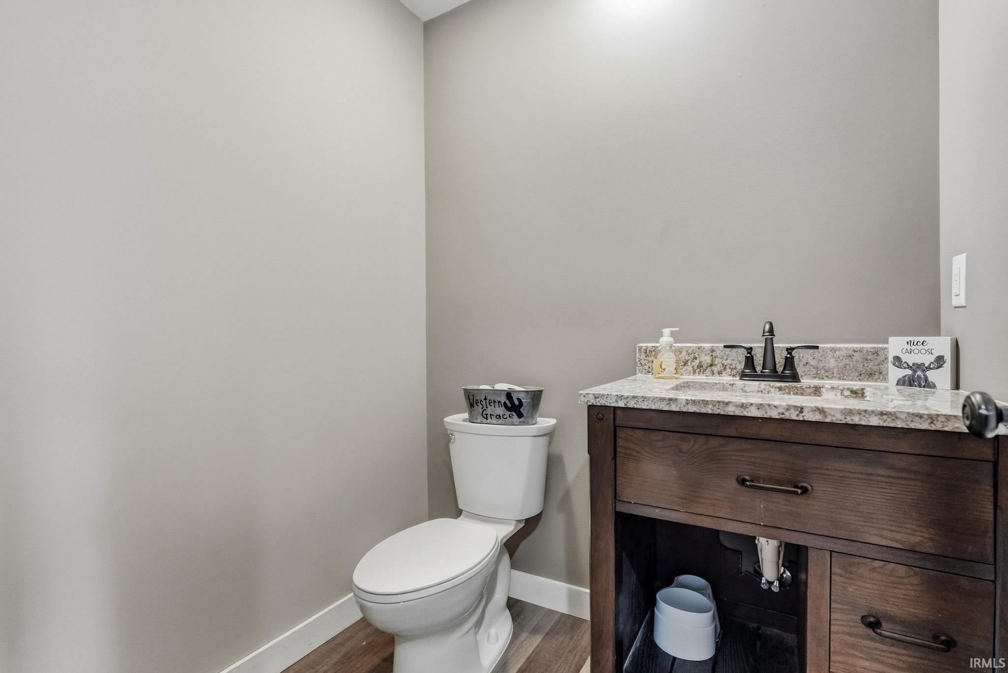 Photo 10 of 52478 County Road 39