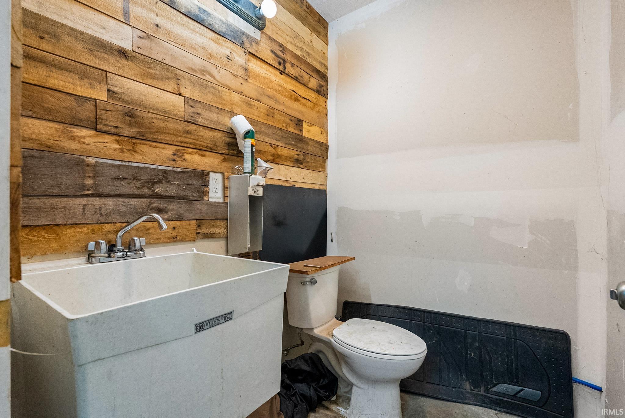 Photo 29 of 52478 County Road 39