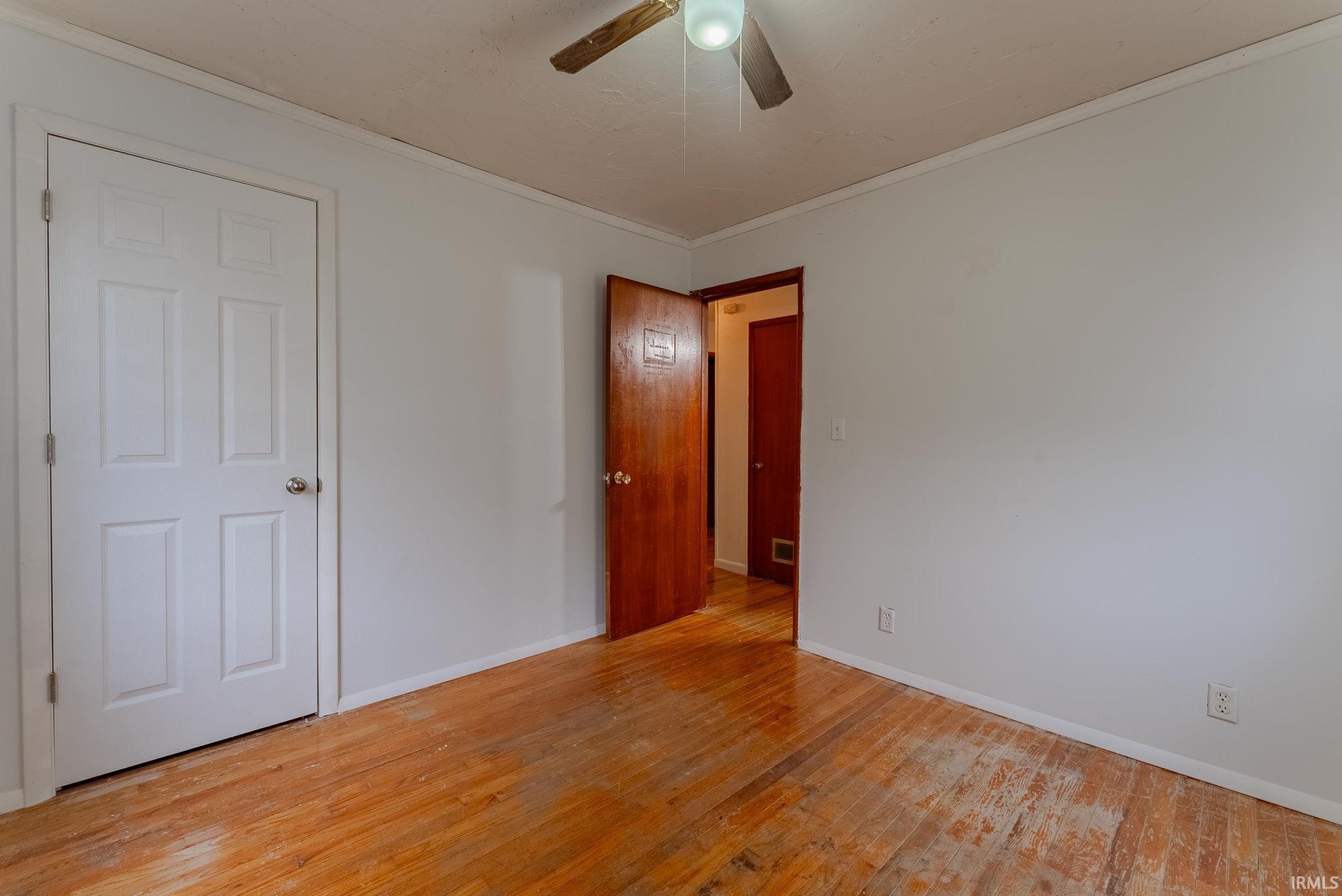 Photo 21 of 952 Columbus Street