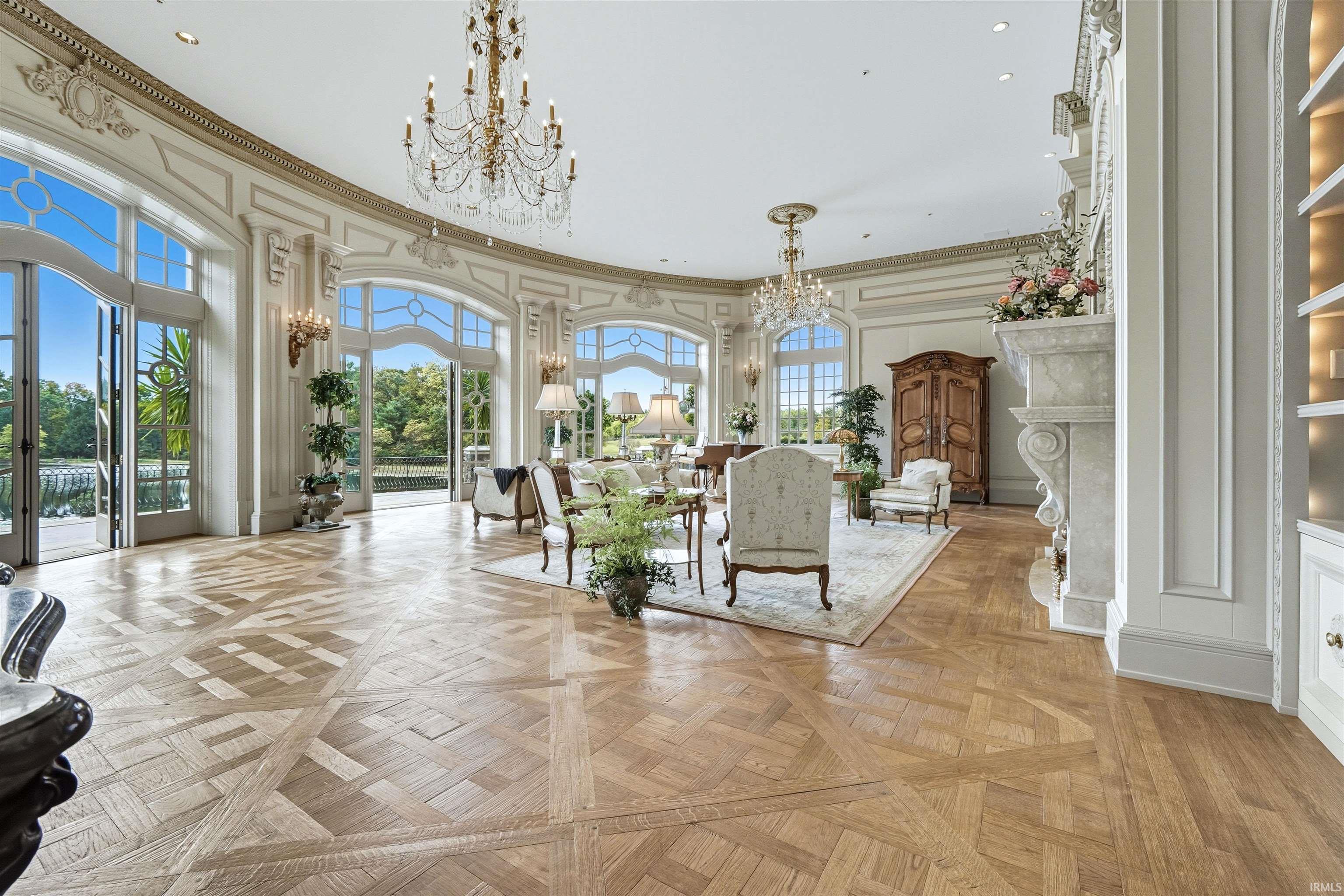 Photo 12 of 5501 W Hamilton Road S