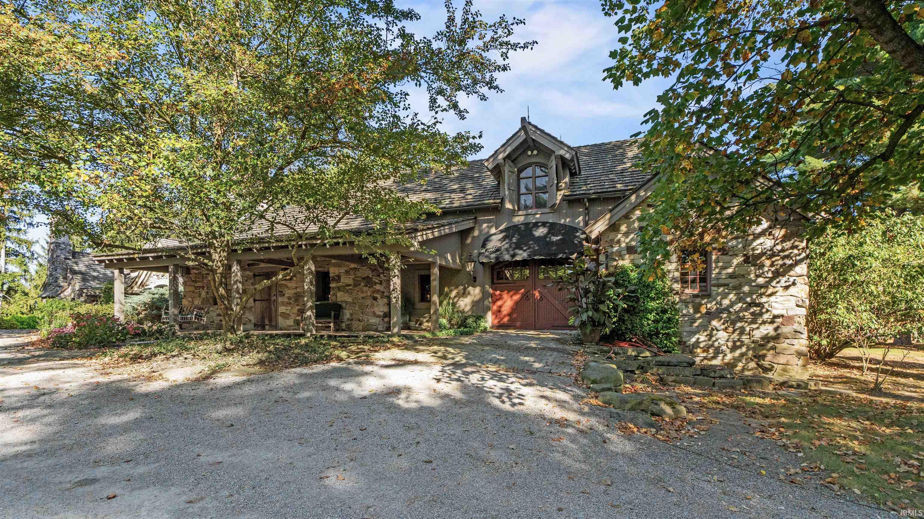 Photo 32 of 5501 W Hamilton Road S