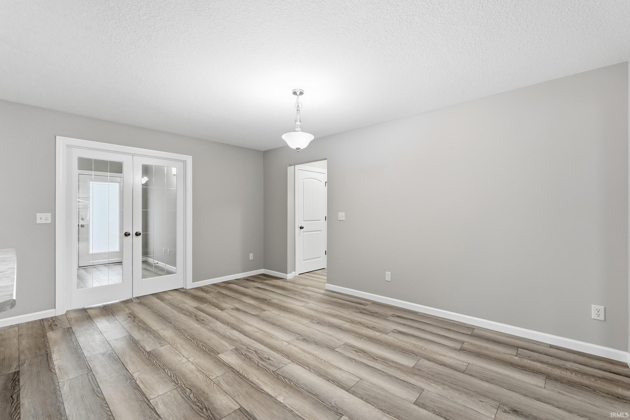 Photo 11 of 4802 Tyrone Road