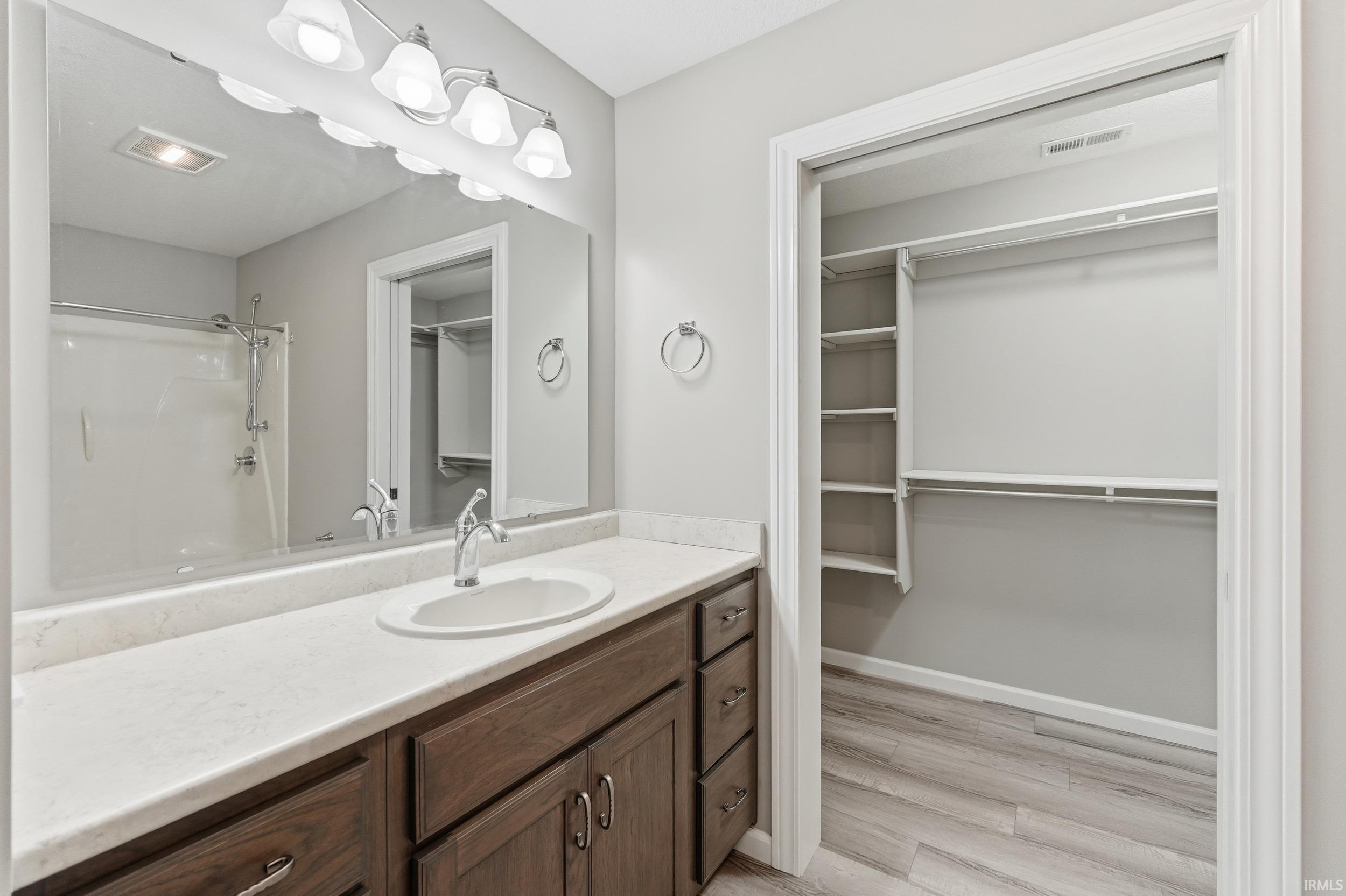 Photo 19 of 4802 Tyrone Road