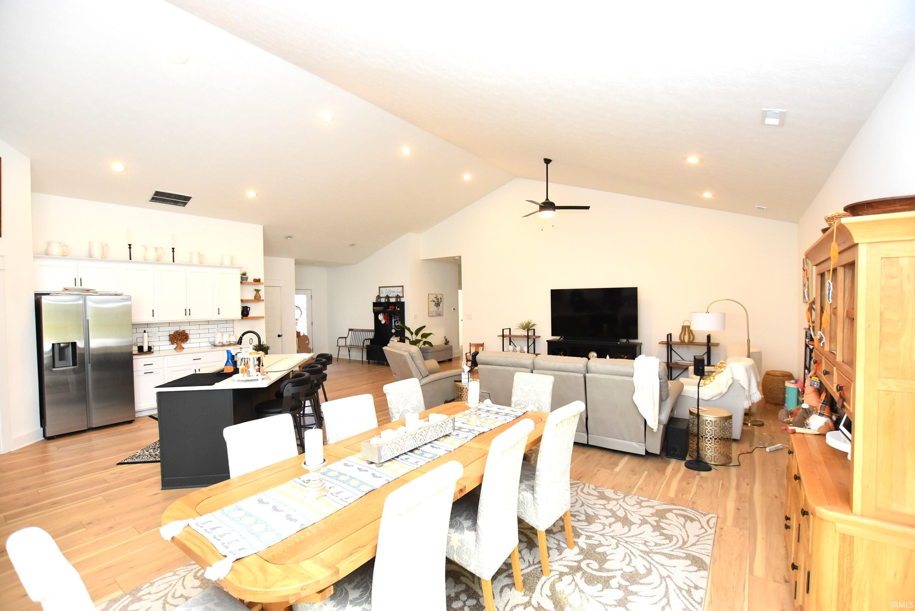 Homes for sale in Ellettsville, IN | 543 E Lucy Ln, Ellettsville, IN 47429 | MLS# 202543006