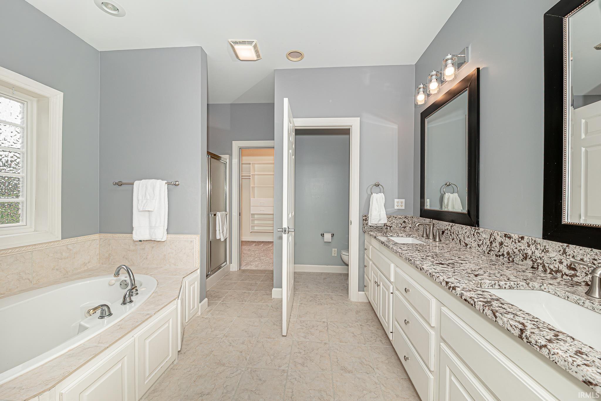 939 N Old Orchard Drive