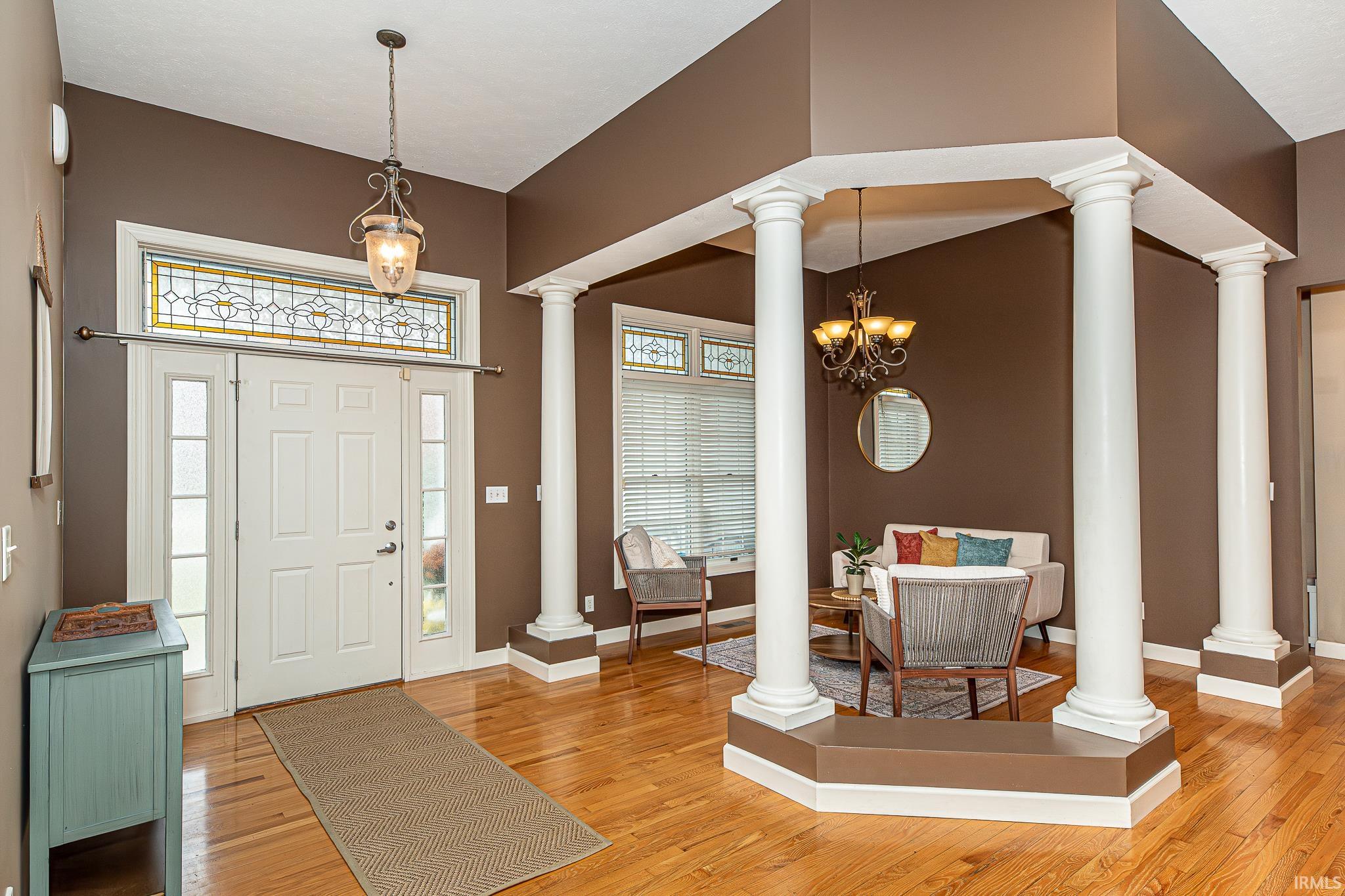 939 N Old Orchard Drive