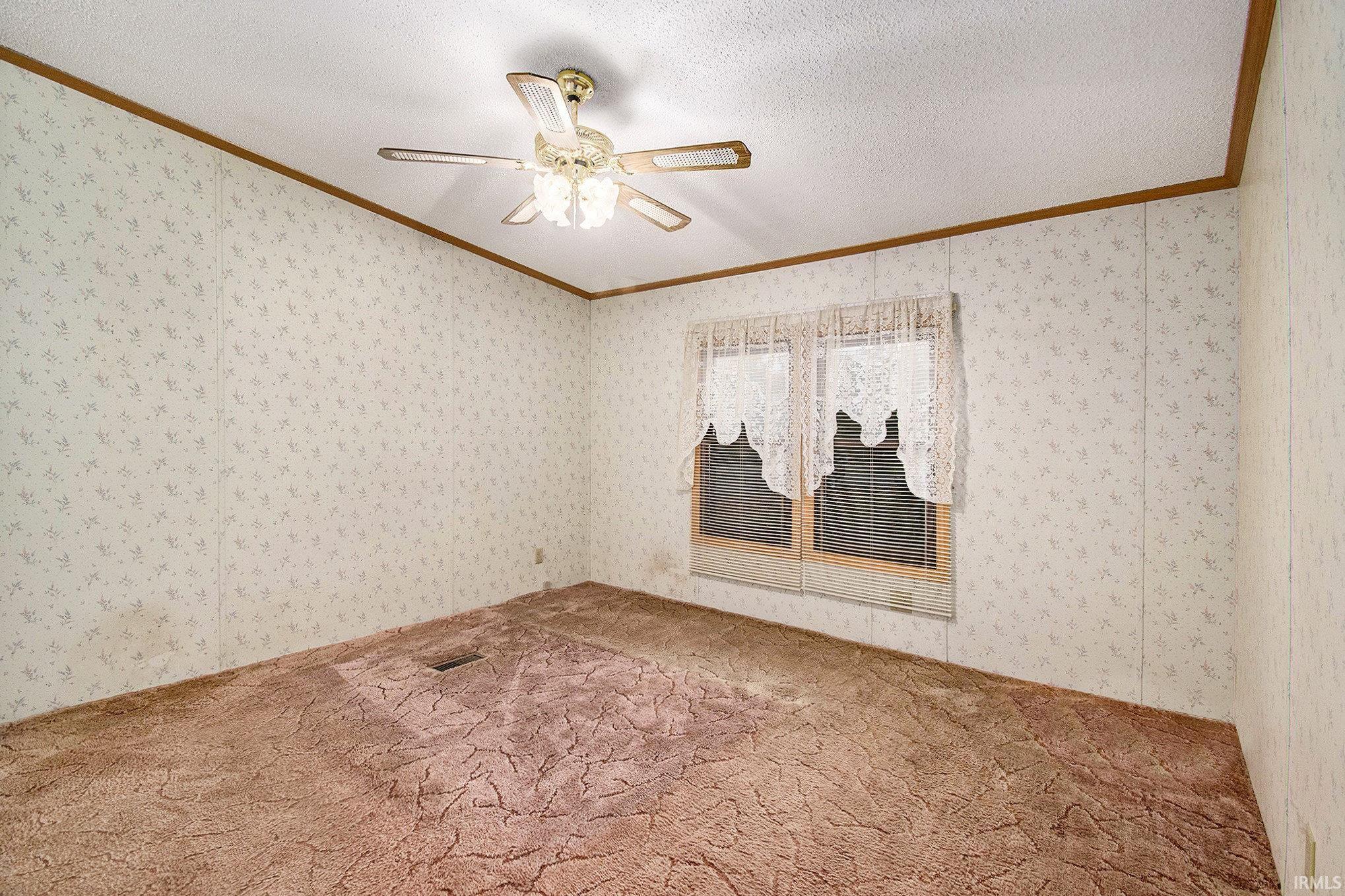 Photo 7 of 13426 N Hillside Drive