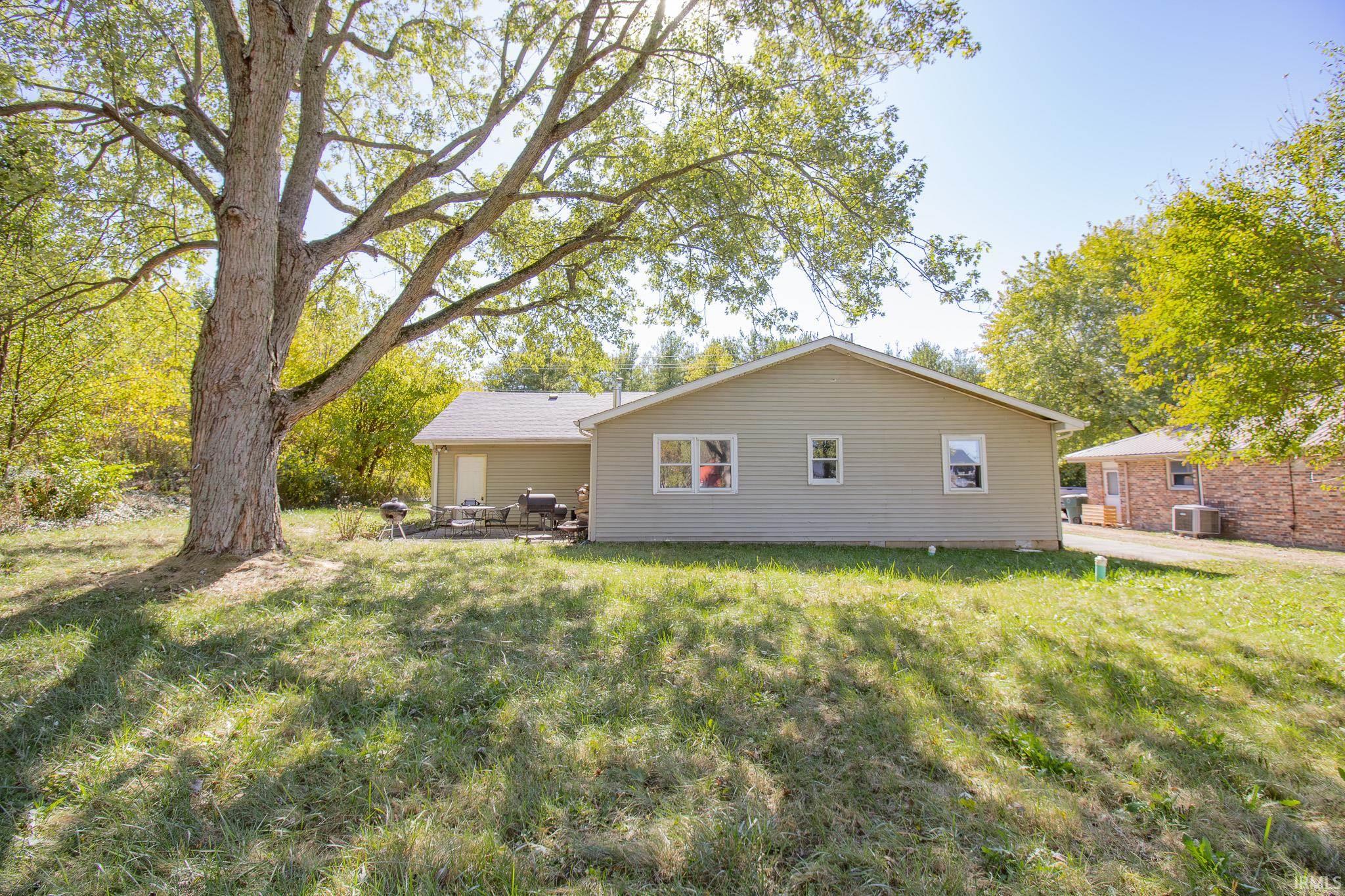 Homes for sale in Yorktown, IN | 12360 W Jackson St, Yorktown, IN 47396 | MLS# 202543037