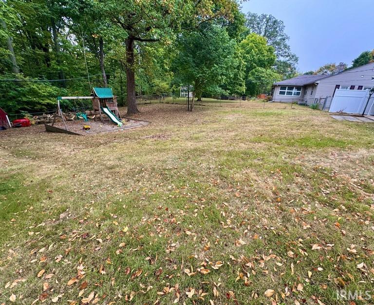 Homes for sale in New Castle, IN | 708 N Fairoaks Dr, New Castle, IN 47362 | MLS# 202543053