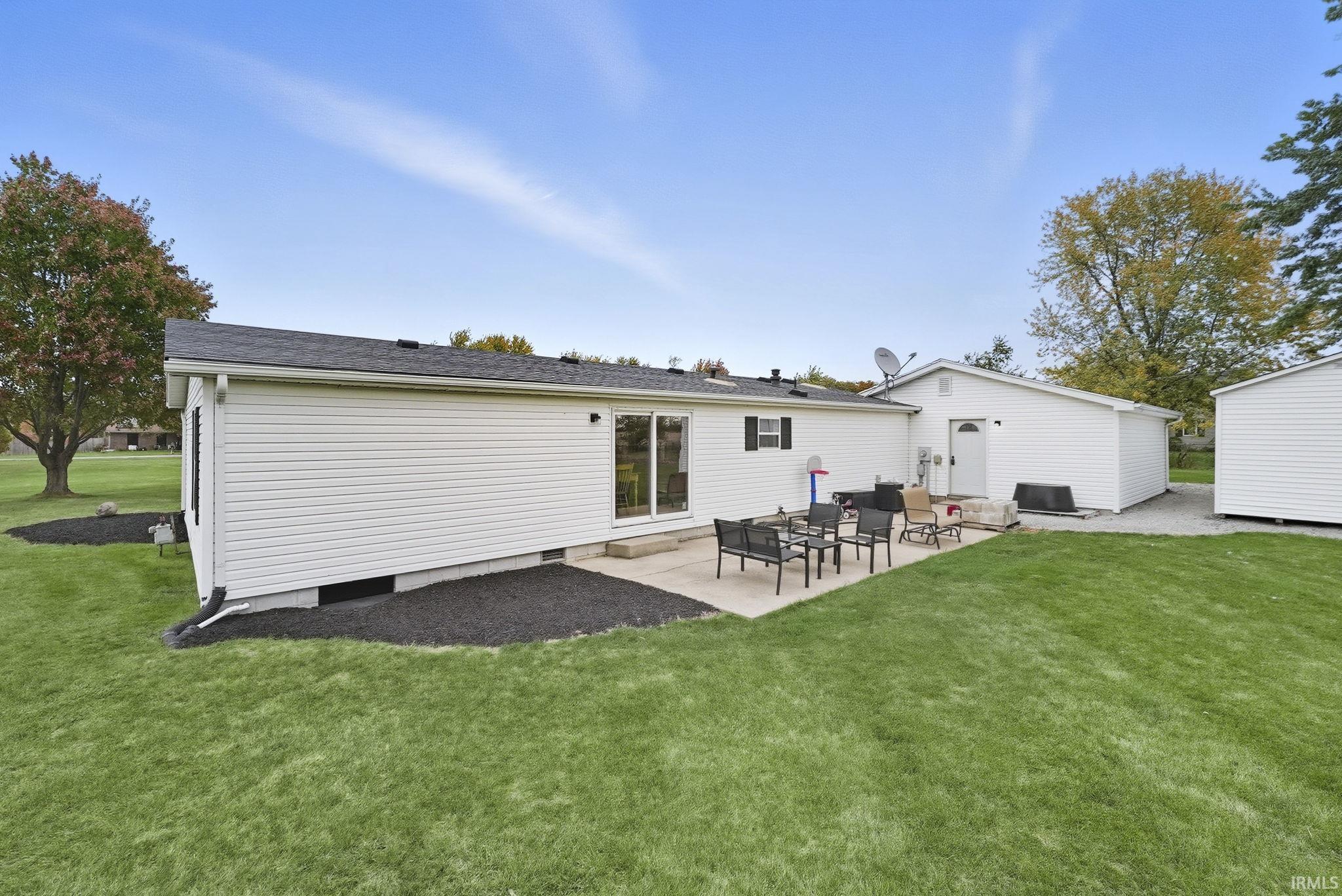 Photo 3 of 3122 E 500 N