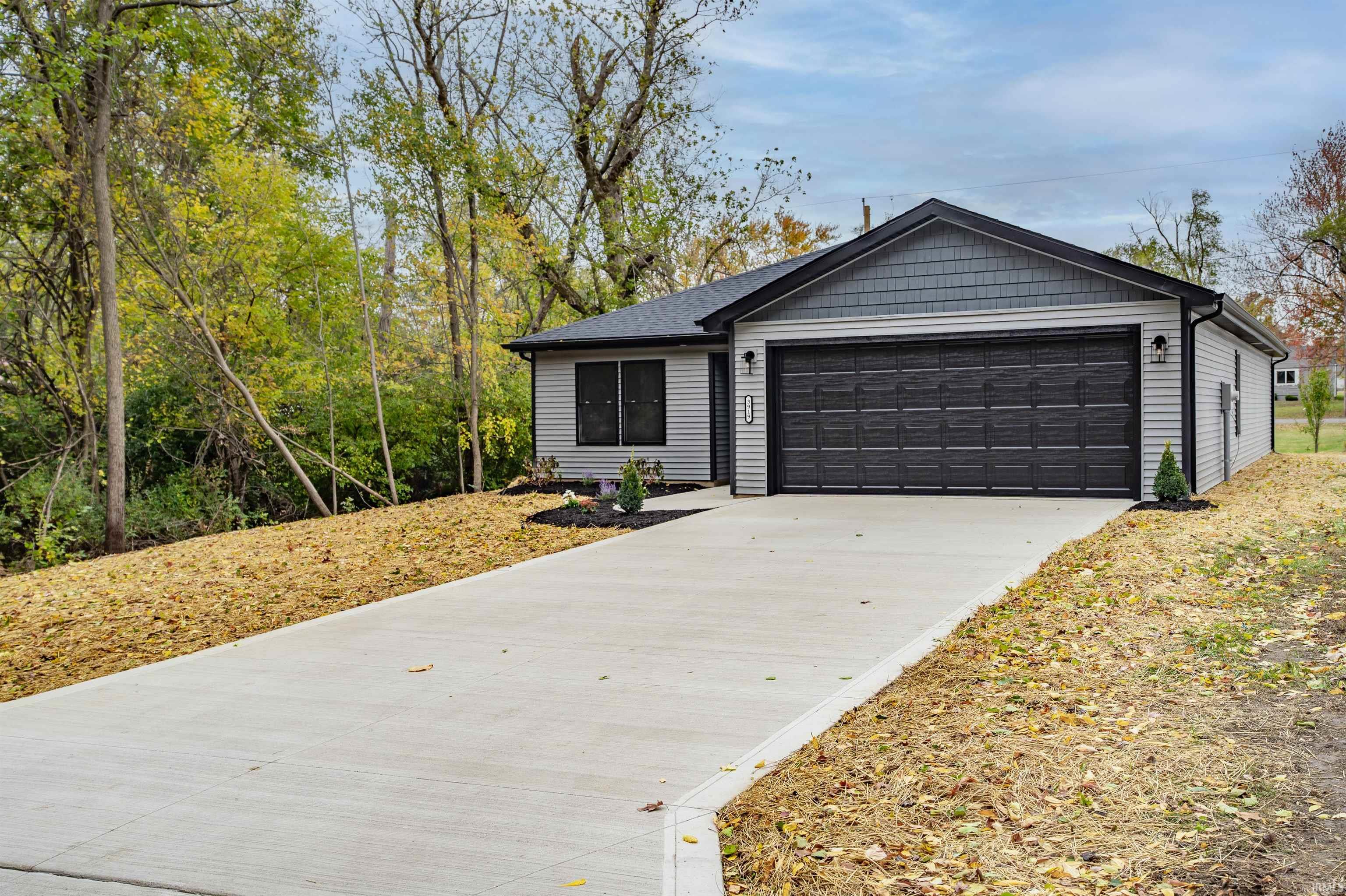 Photo 4 of 3919 E Rudisill Boulevard