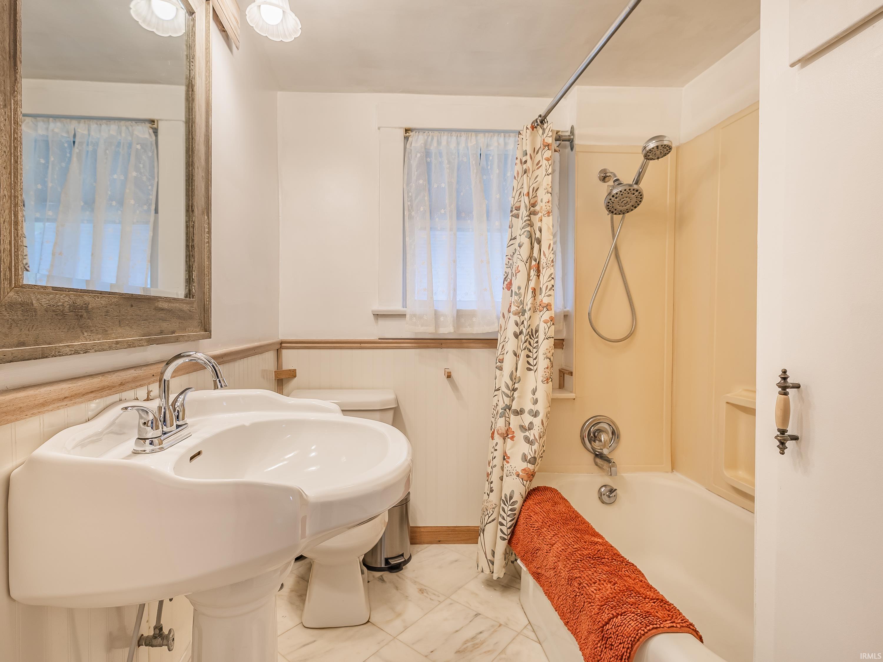 Photo 15 of 4010 Arlington Avenue