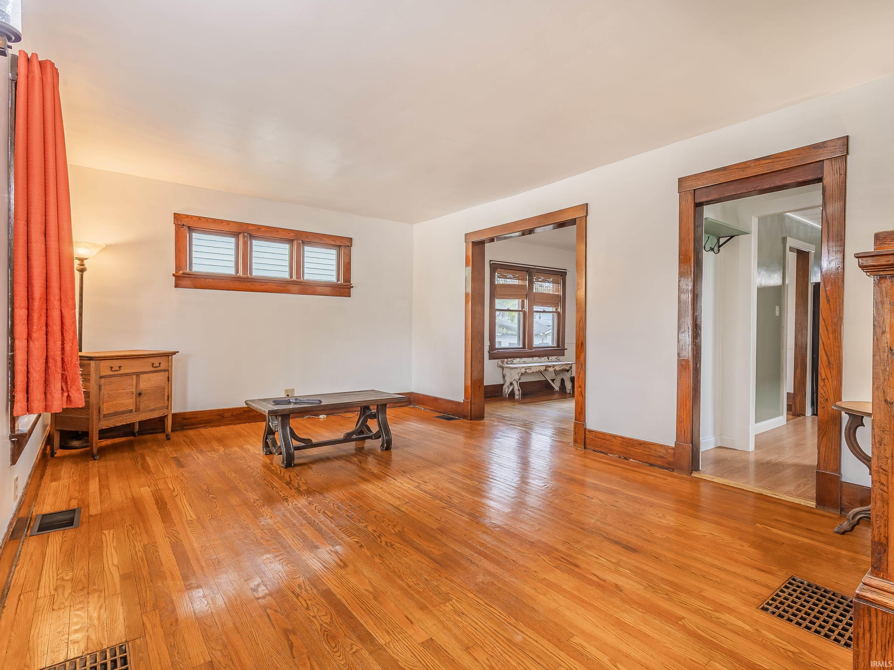 Photo 2 of 4010 Arlington Avenue