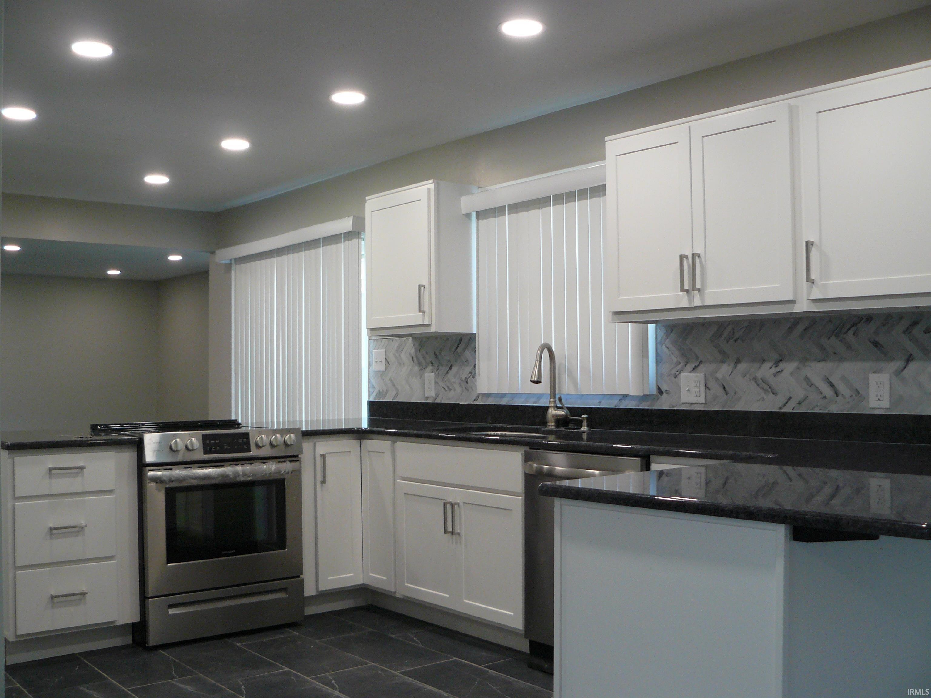 Photo 6 of 3728 N Washington Road