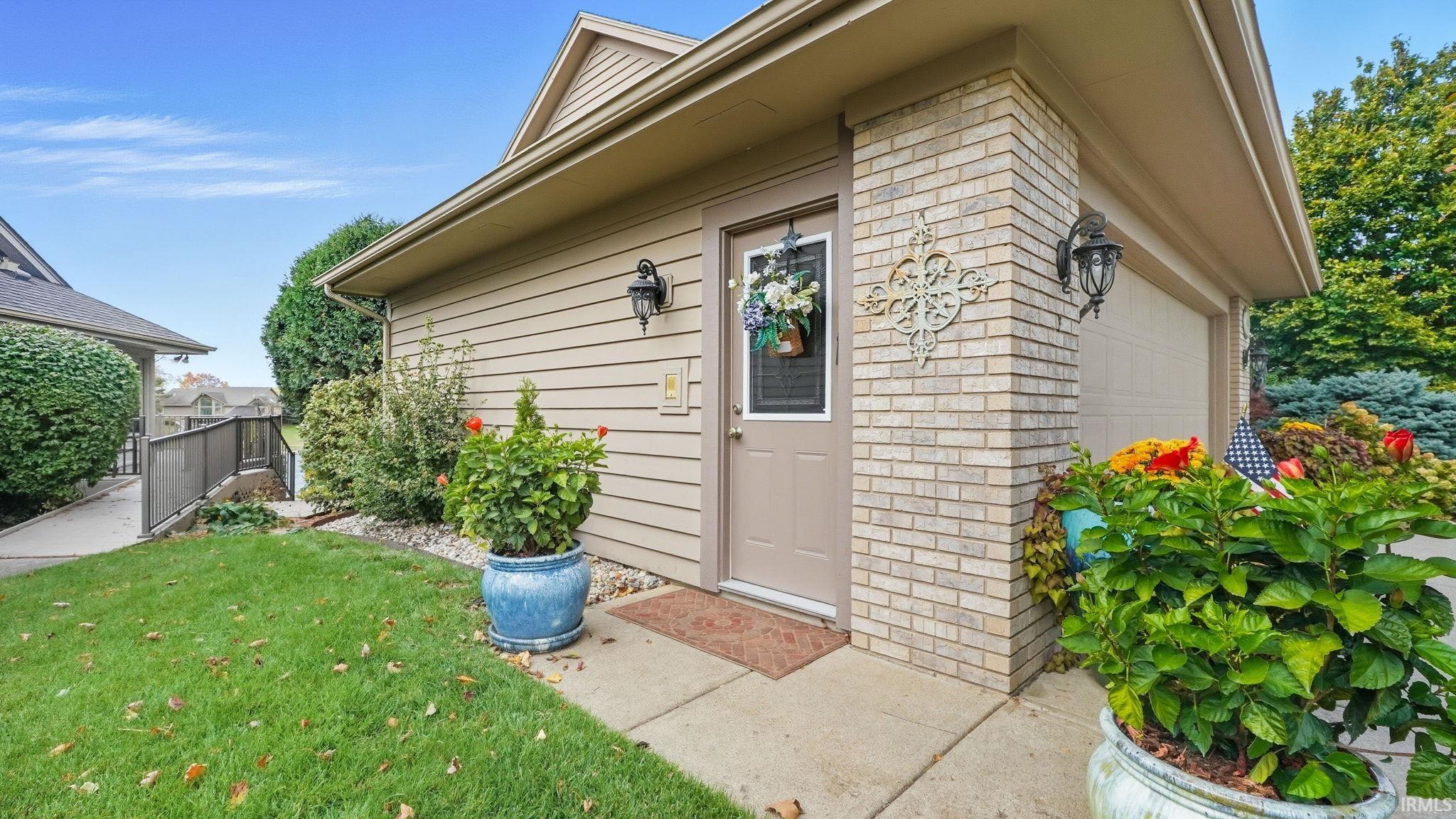 Photo 4 of 1412 Shingle Oak Point