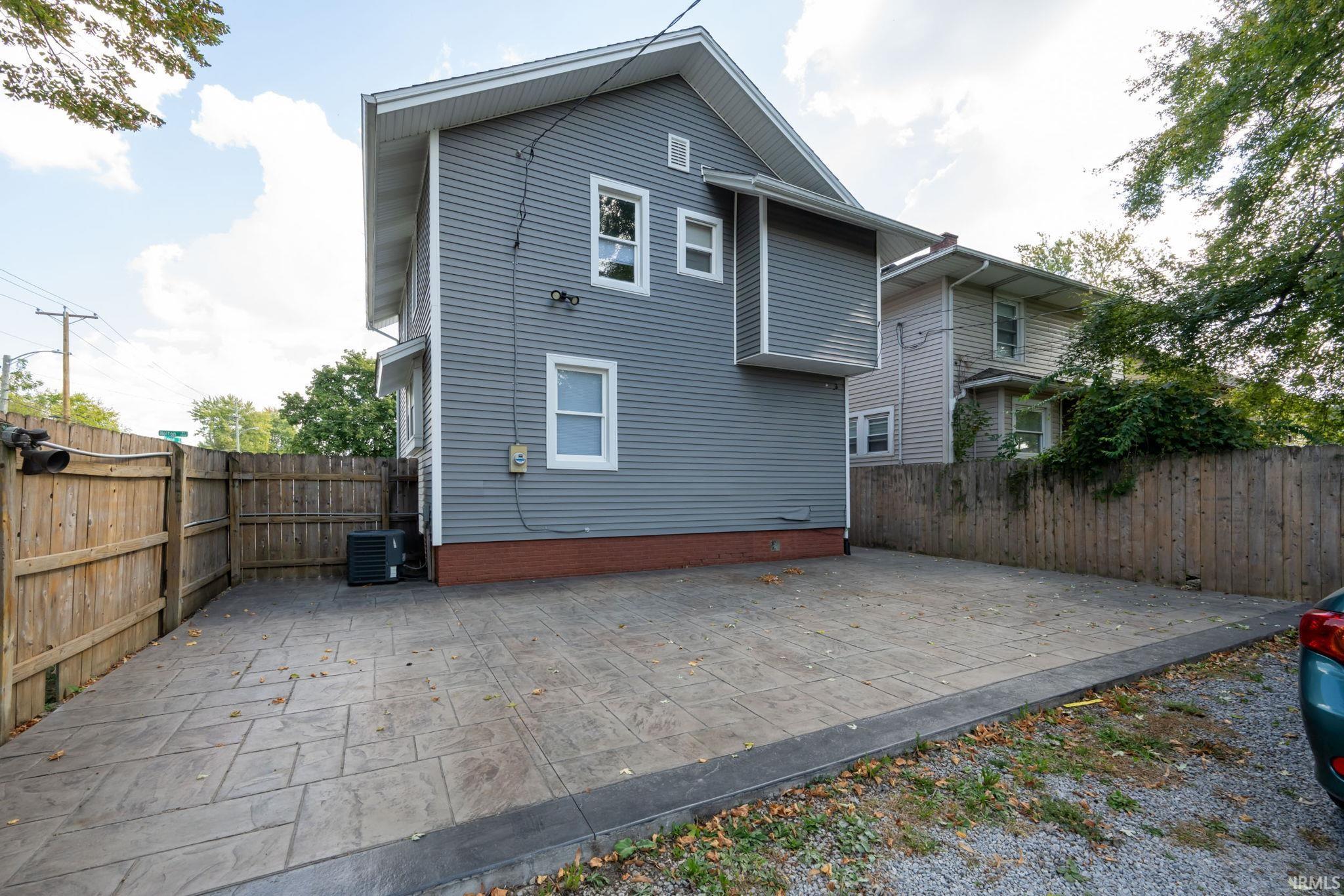 Photo 24 of 3002 Holton Avenue