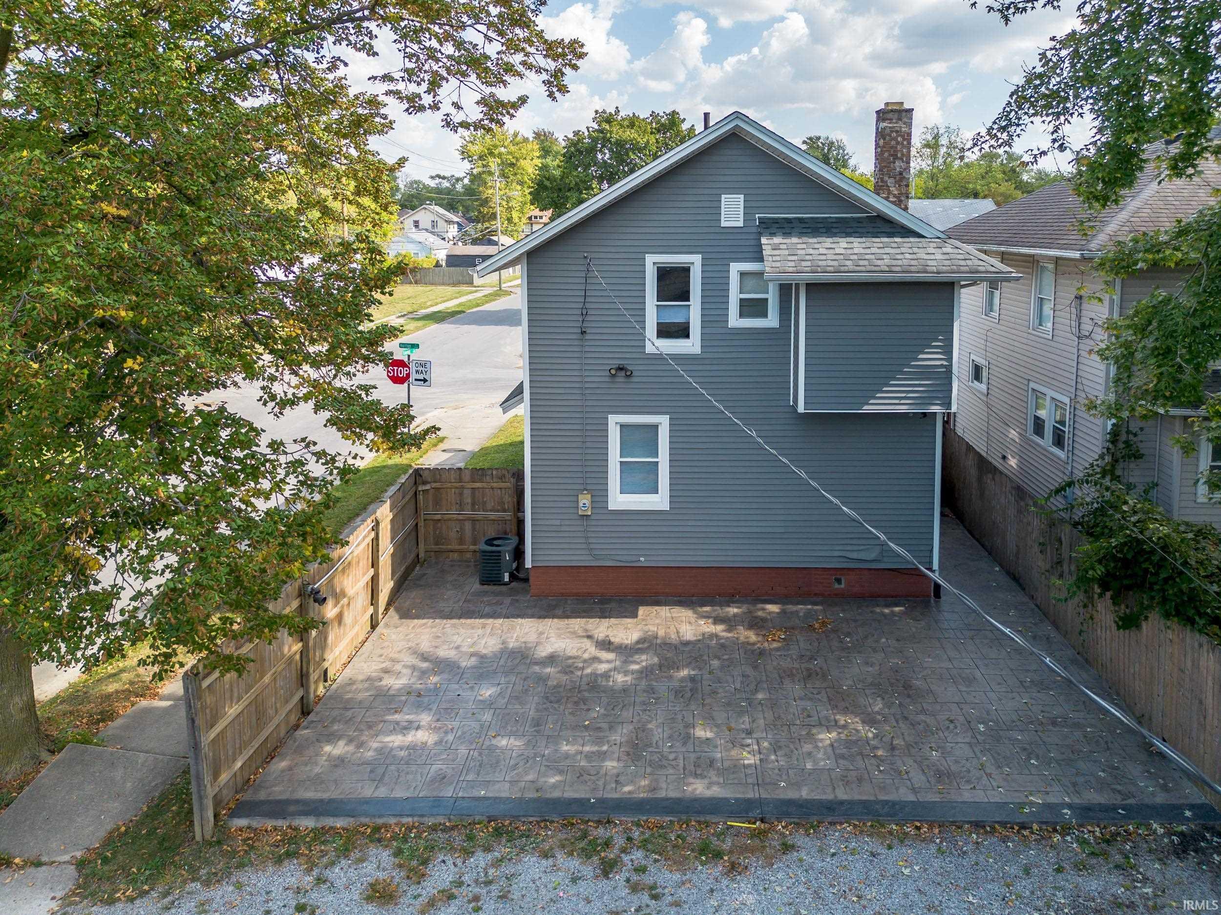 Photo 26 of 3002 Holton Avenue