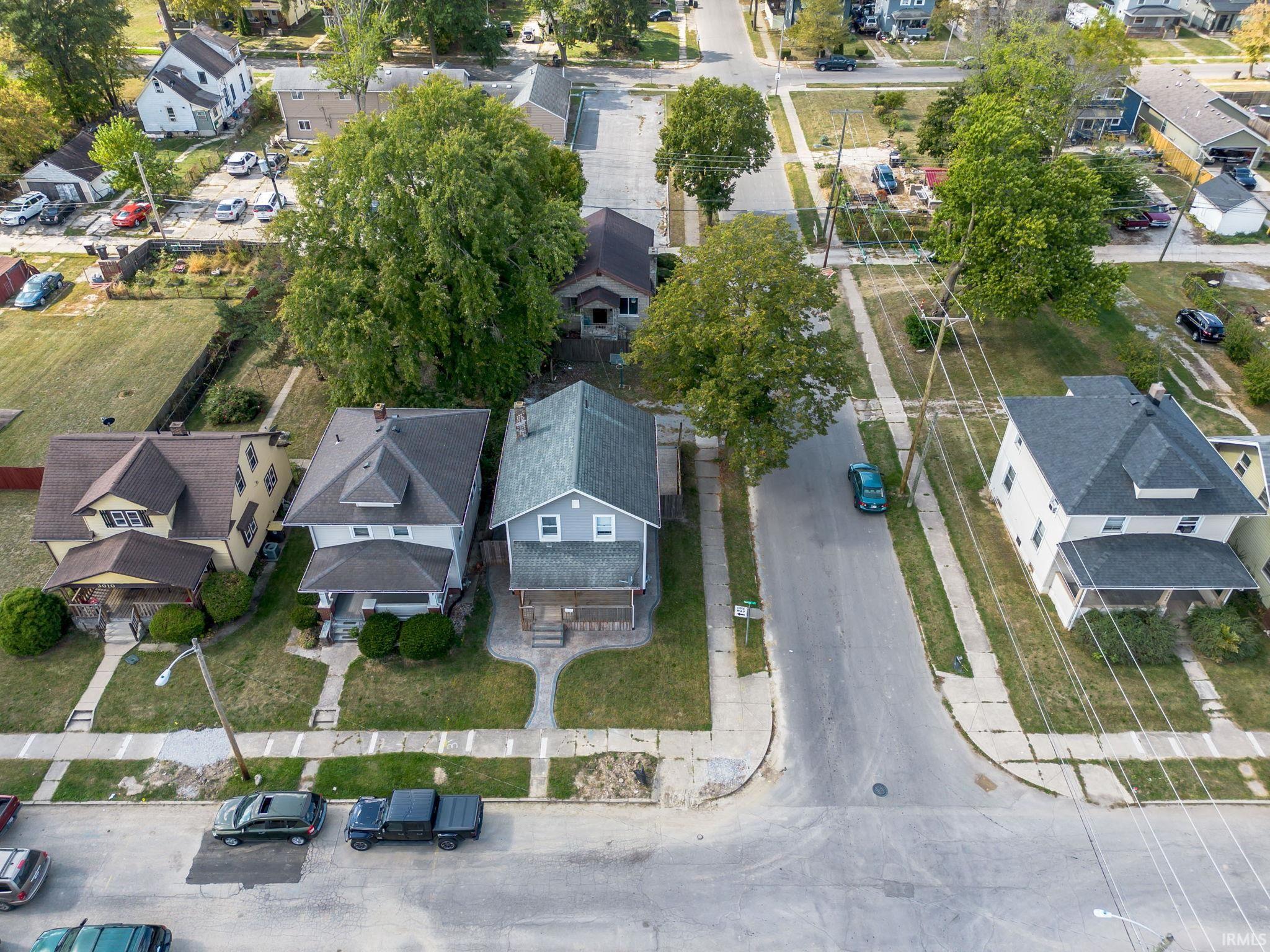 Photo 5 of 3002 Holton Avenue