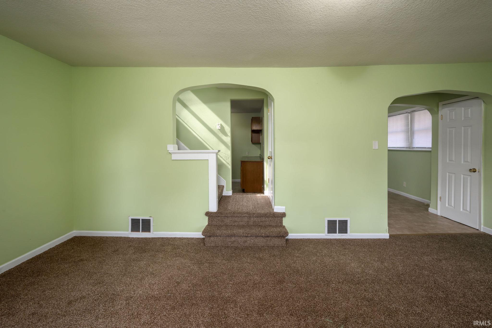 Photo 9 of 3002 Holton Avenue