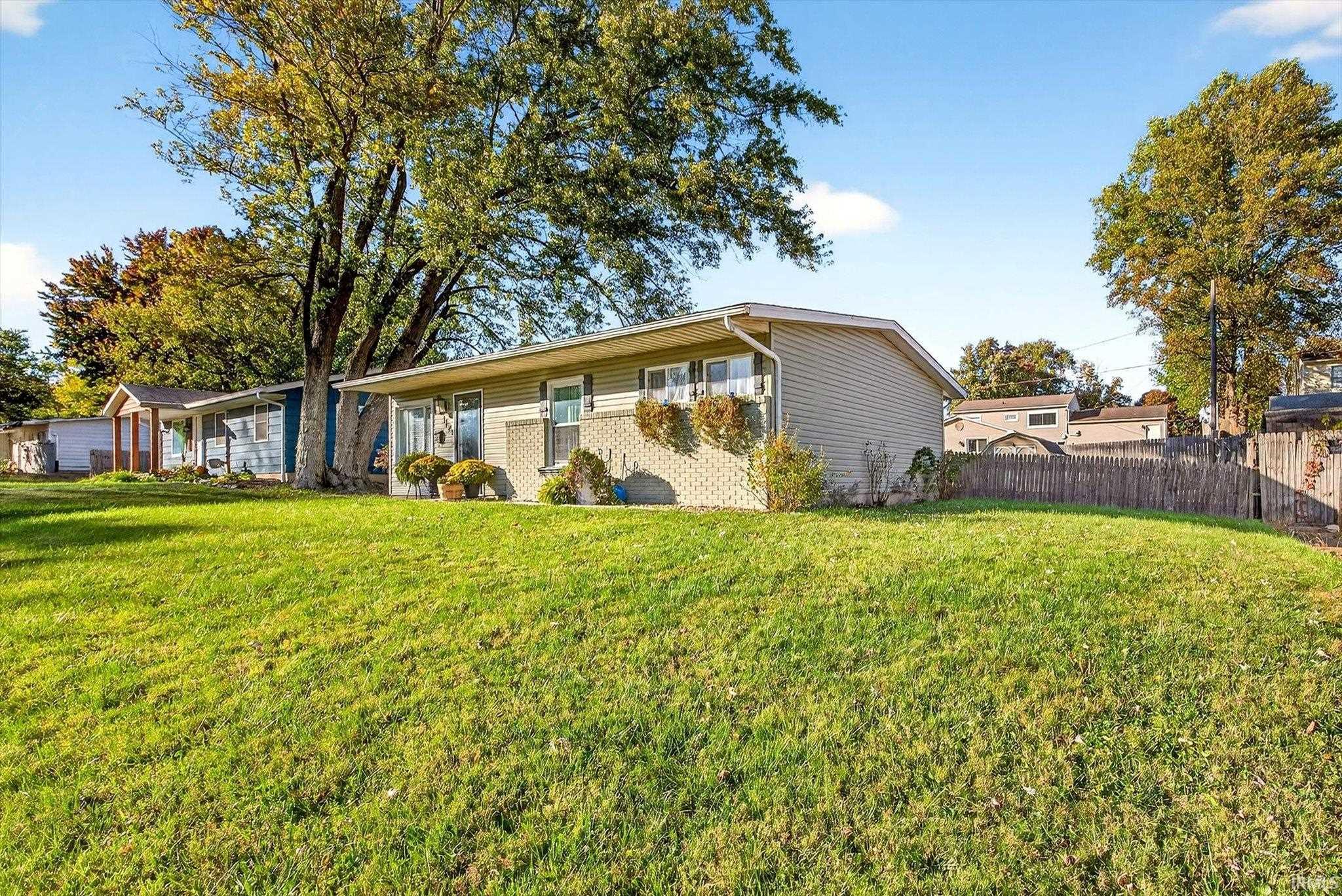 Homes for sale in Ellettsville, IN | 364 S Cedar Dr, Ellettsville, IN 47429 | MLS# 202543182