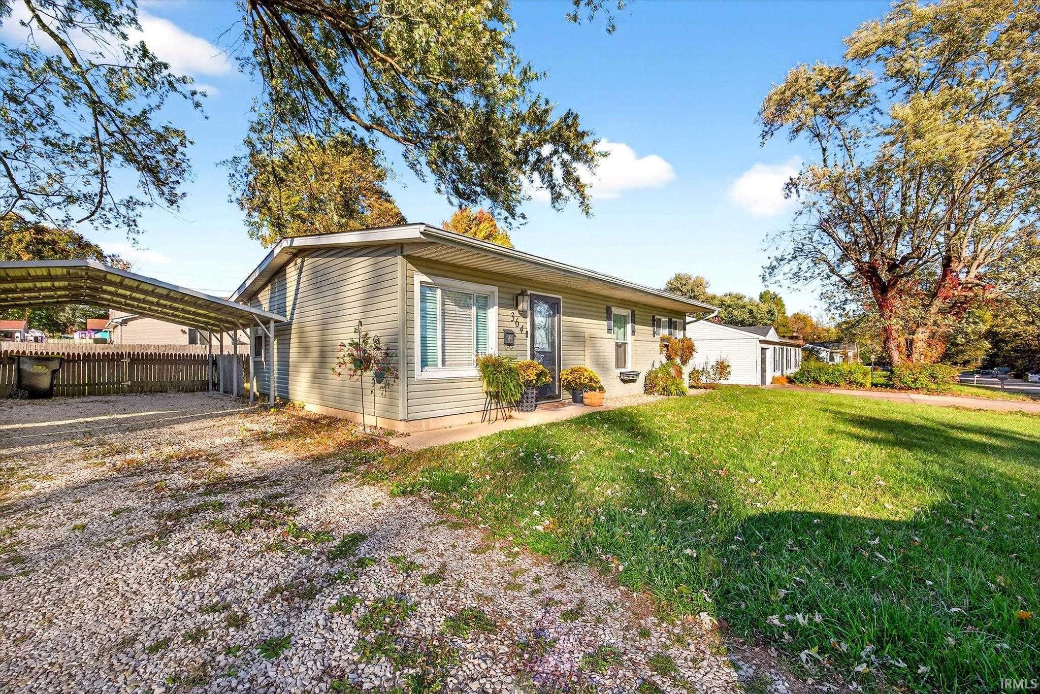 Homes for sale in Ellettsville, IN | 364 S Cedar Dr, Ellettsville, IN 47429 | MLS# 202543182