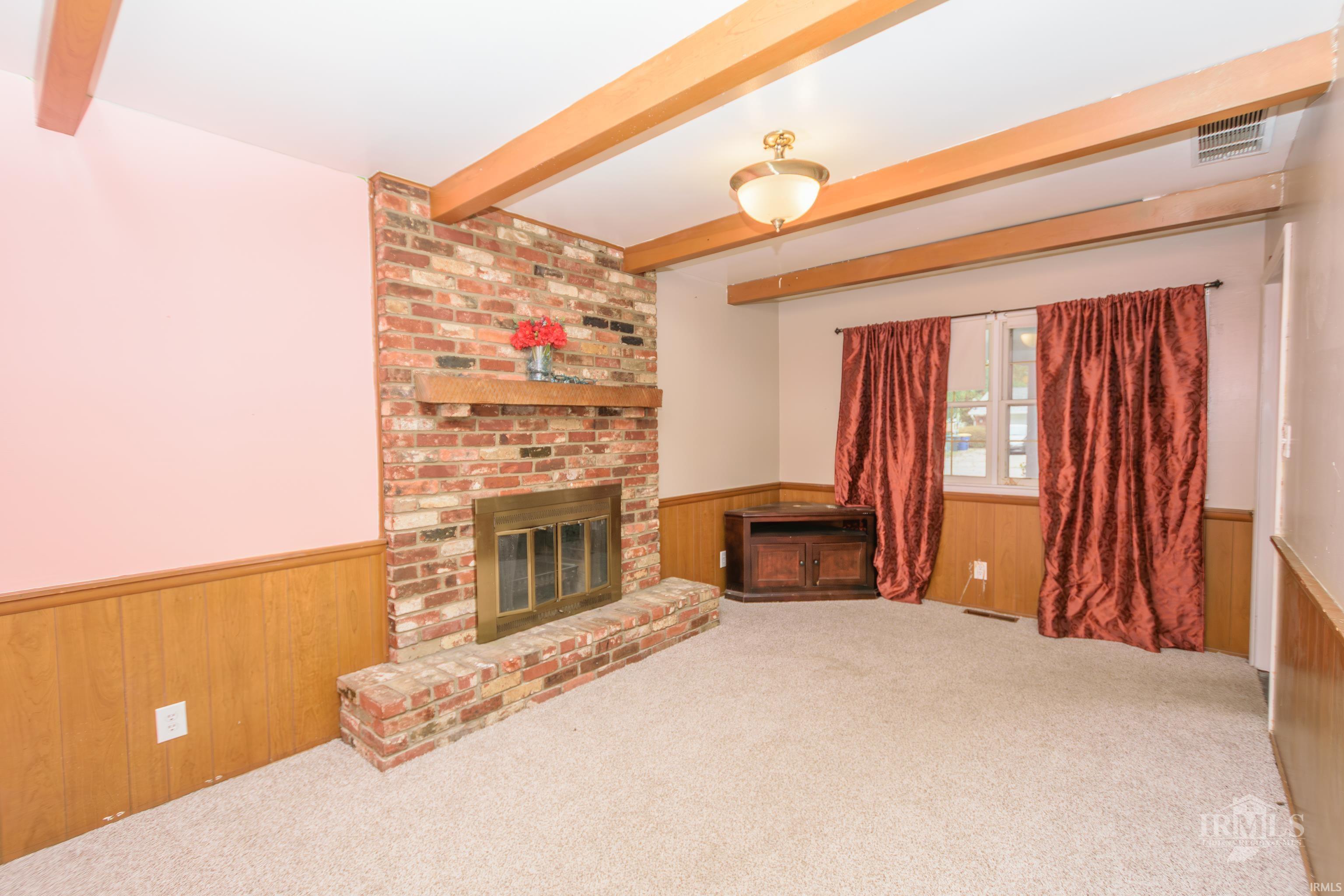 Homes for sale in Muncie, IN | 2609 W Lincolnshire Dr, Muncie, IN 47304 | MLS# 202543184