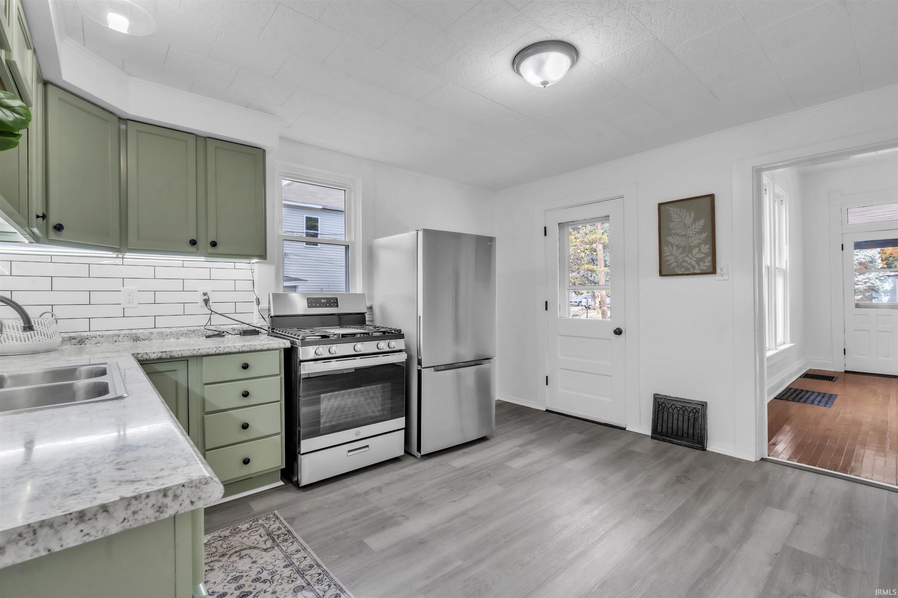 Photo 7 of 41 Noble Street